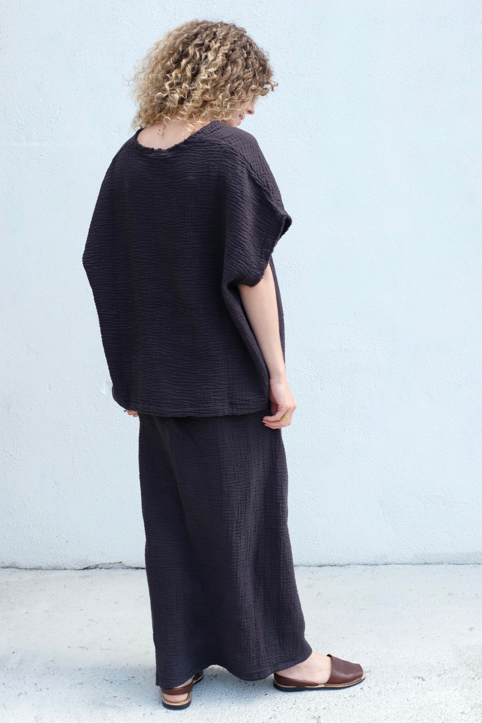 Black Crane SS23 Long Skirt / Graphite