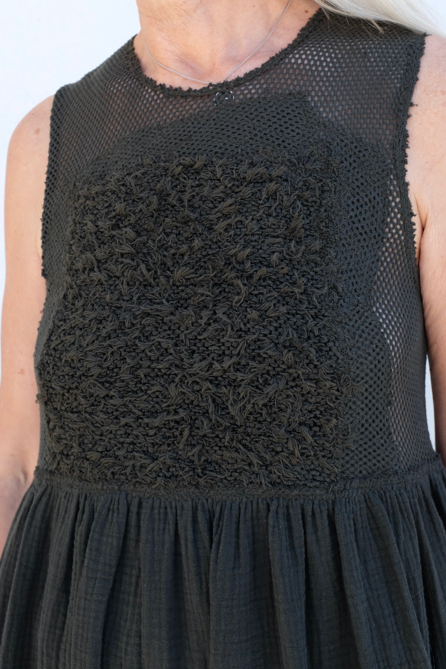 Correll Correll Boucle Dress / Dark Olive