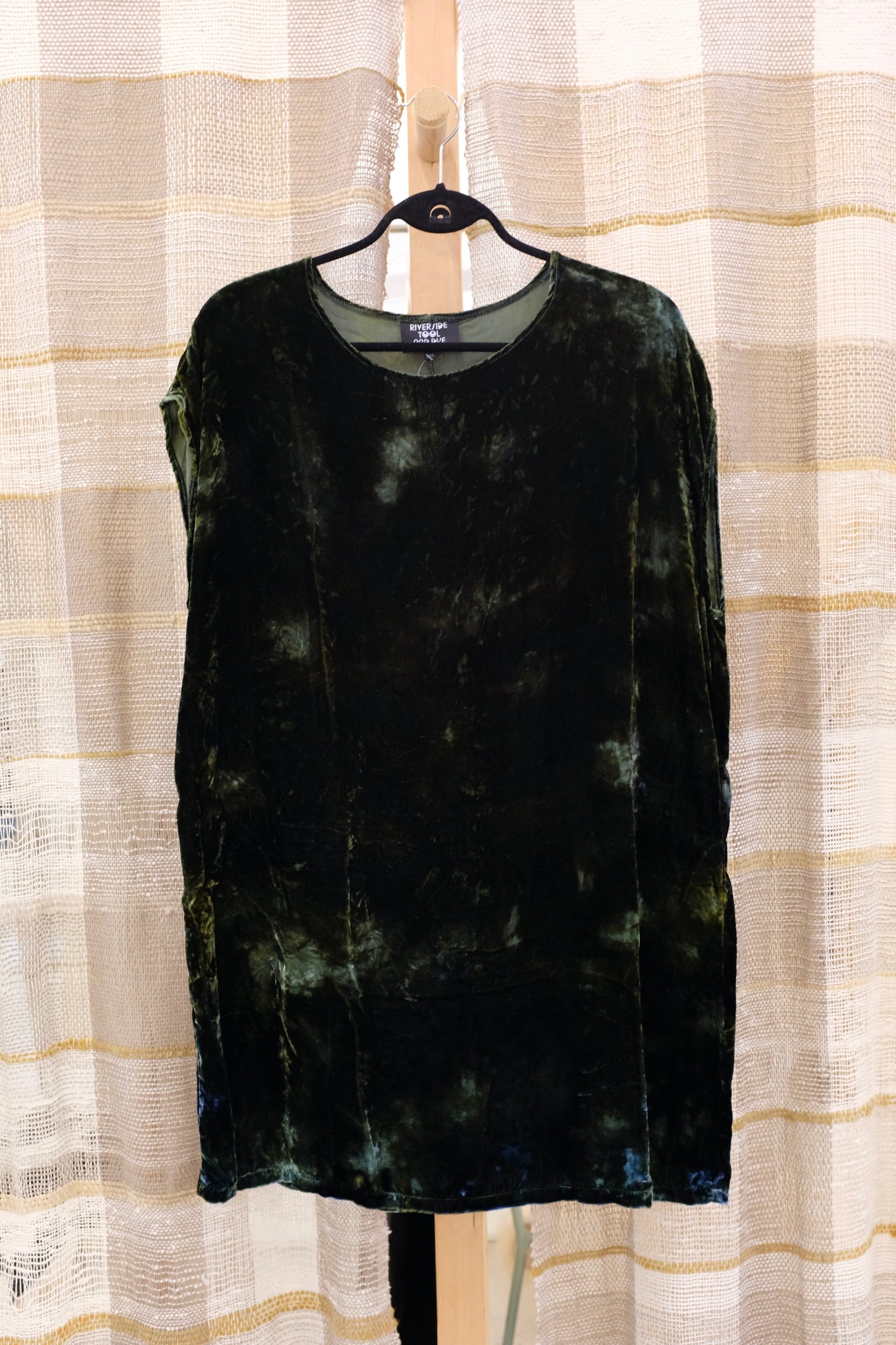 Riverside Velvet Box Dress / Spruce