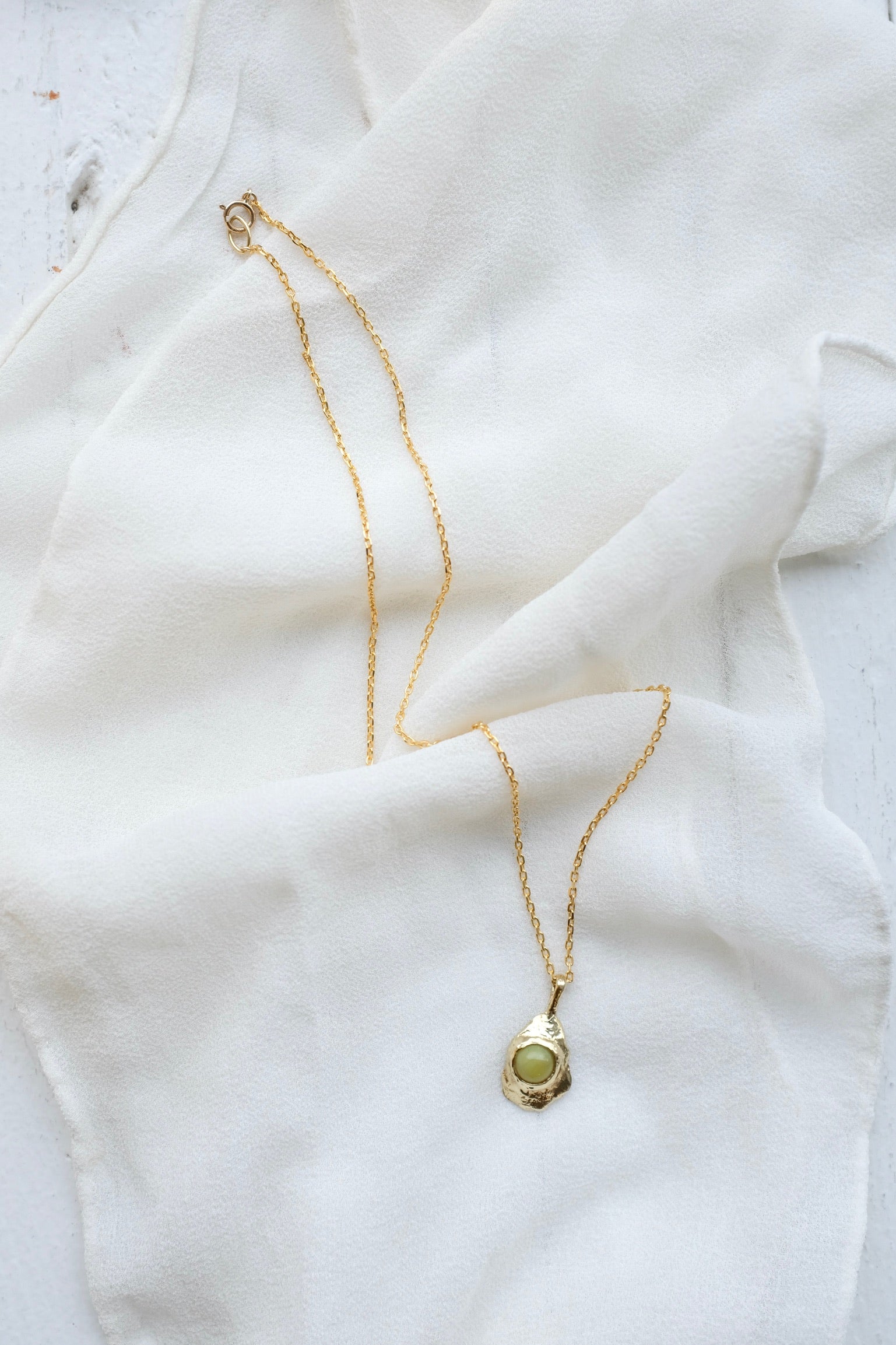 Ora C SIMONNE Necklace / Brass/Serpentine