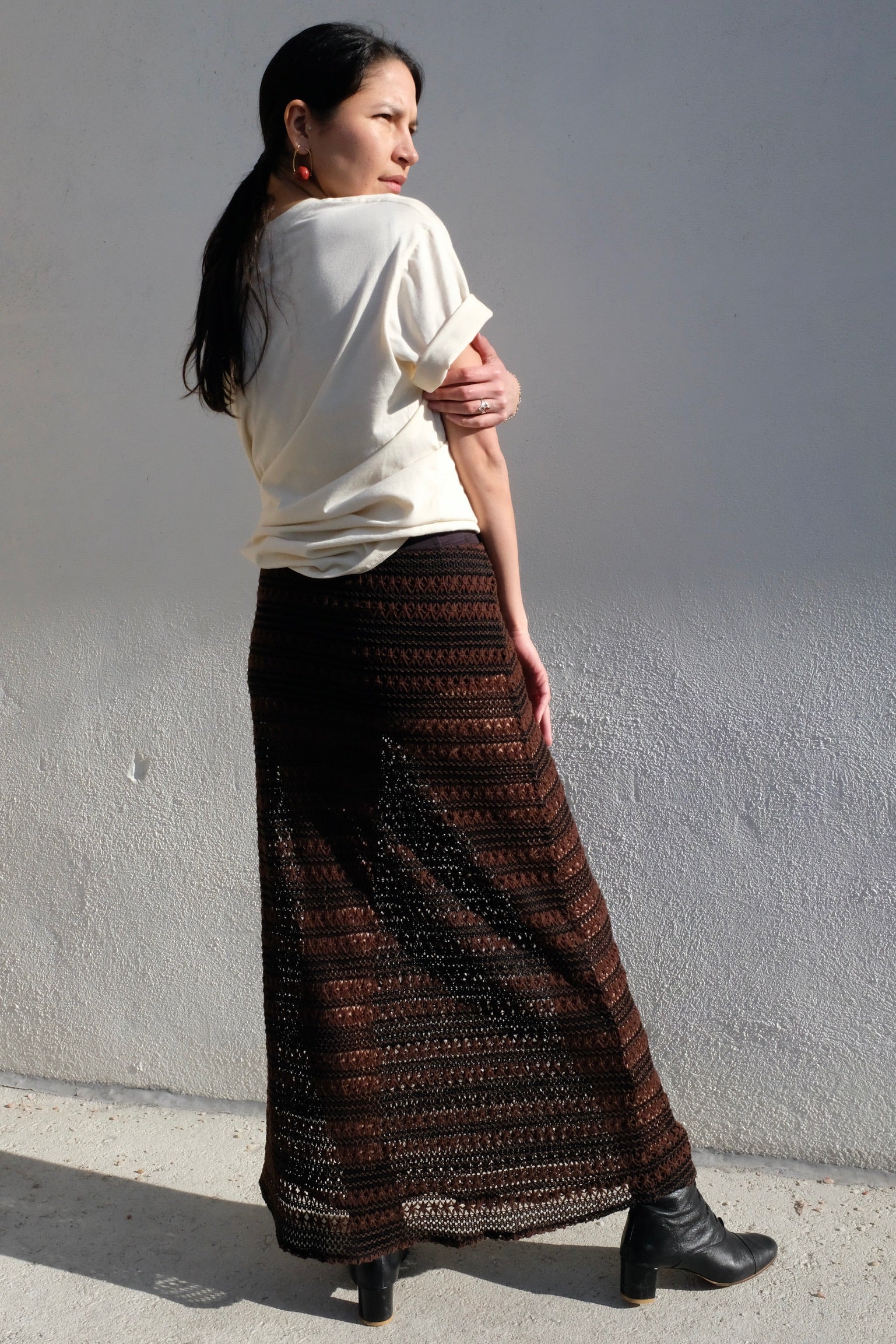 Crochet Slim Midi Skirt / Brown Black