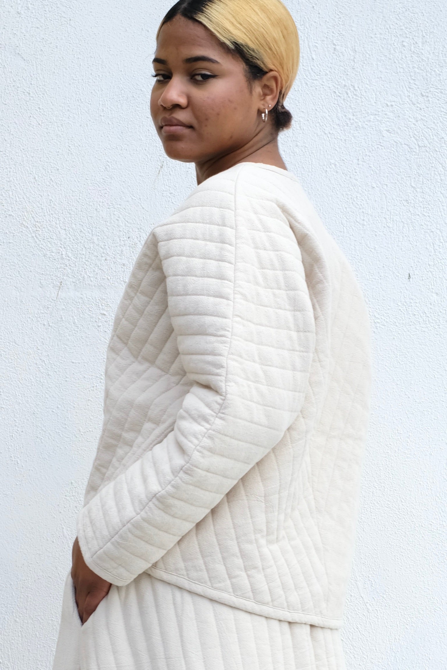 Black Crane Quilted V Neck Top / Ivory