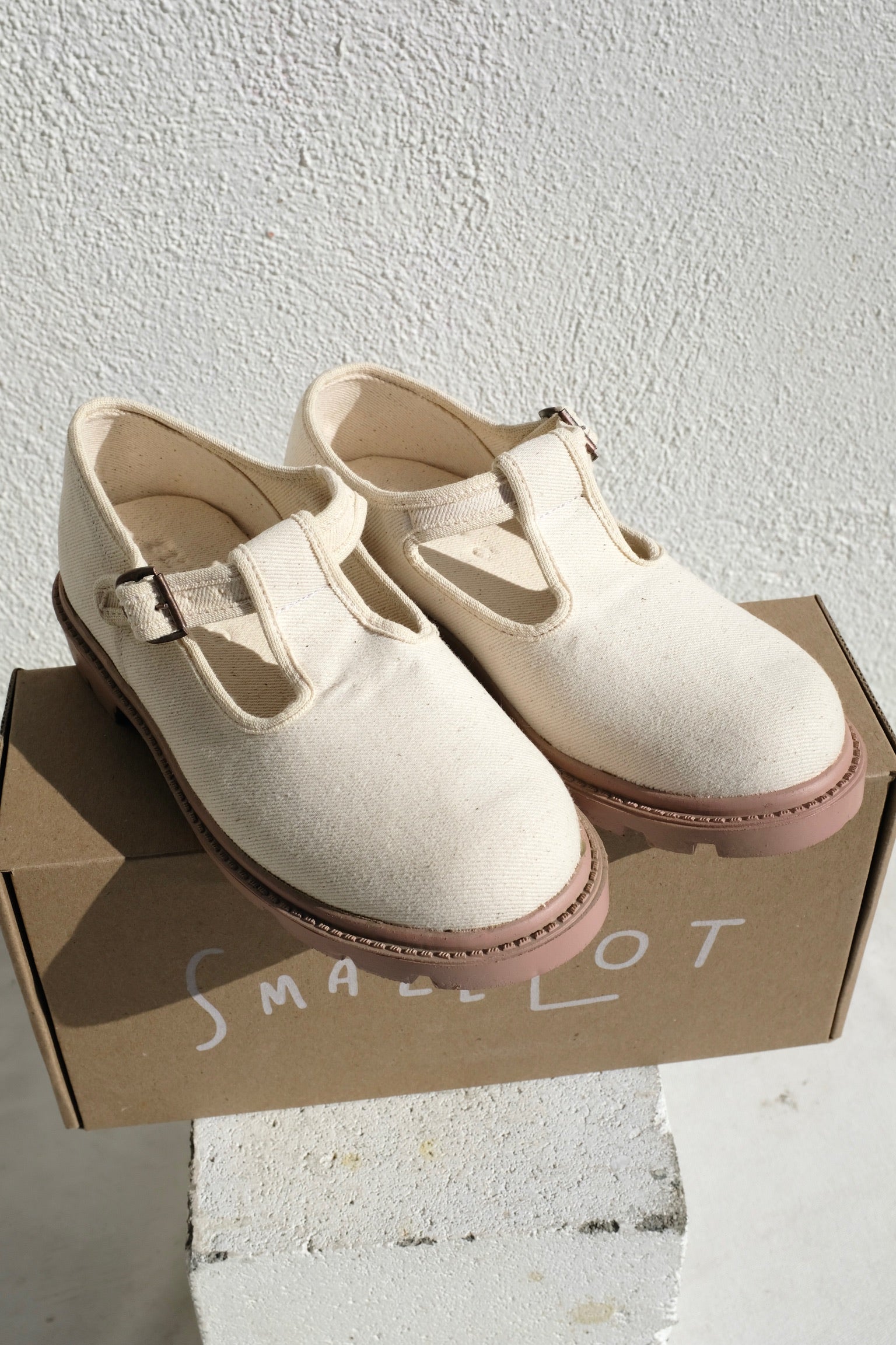 Lug Sole Mary Jane / Natural