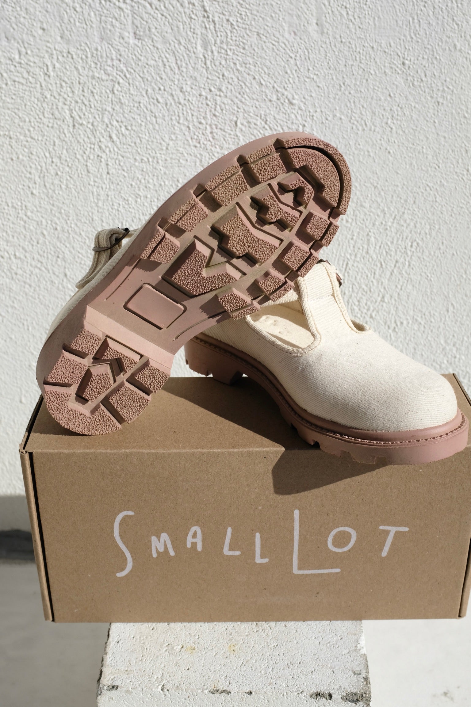 Lug Sole Mary Jane / Natural