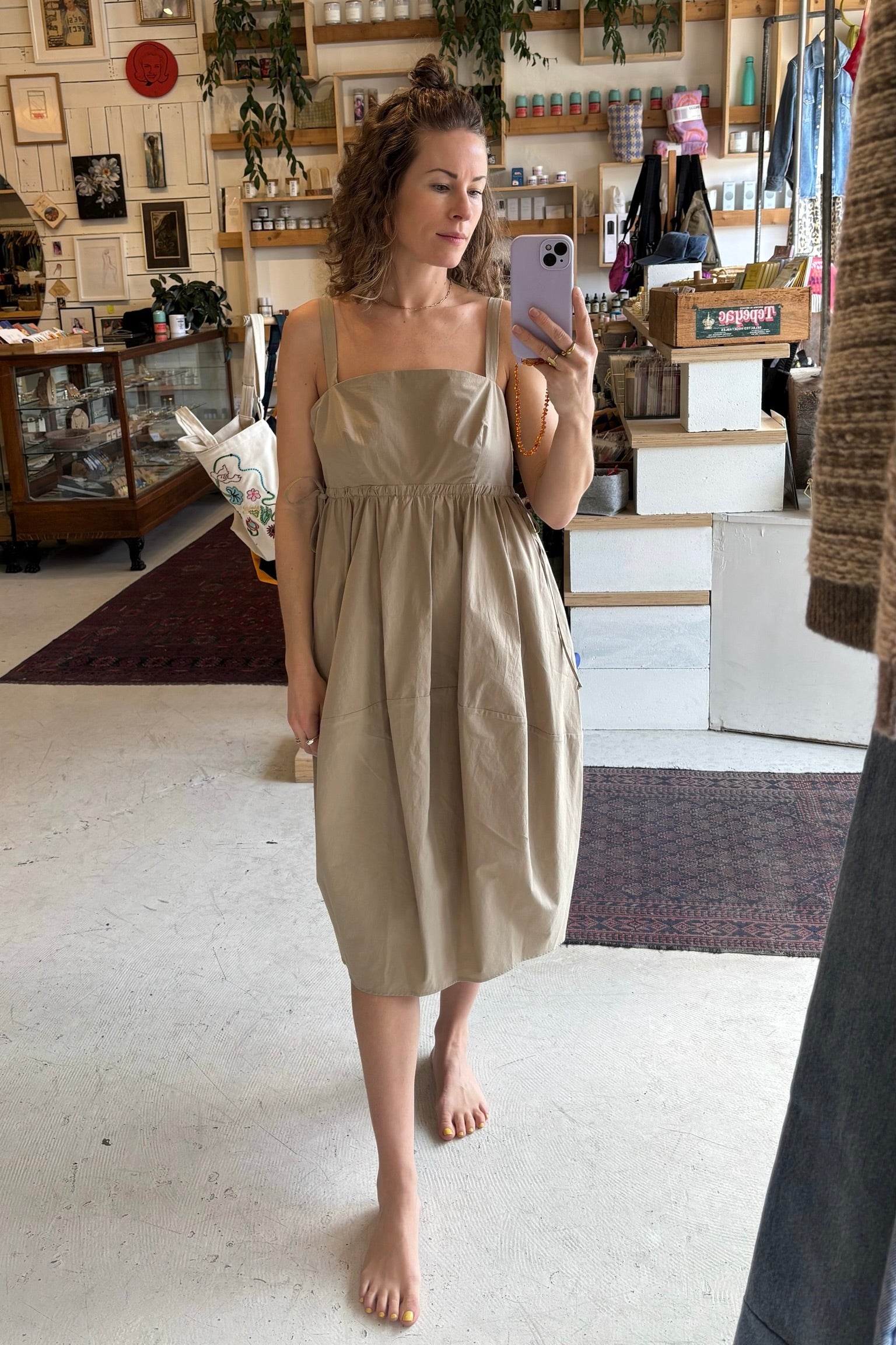 Balloon Dress / Taupe