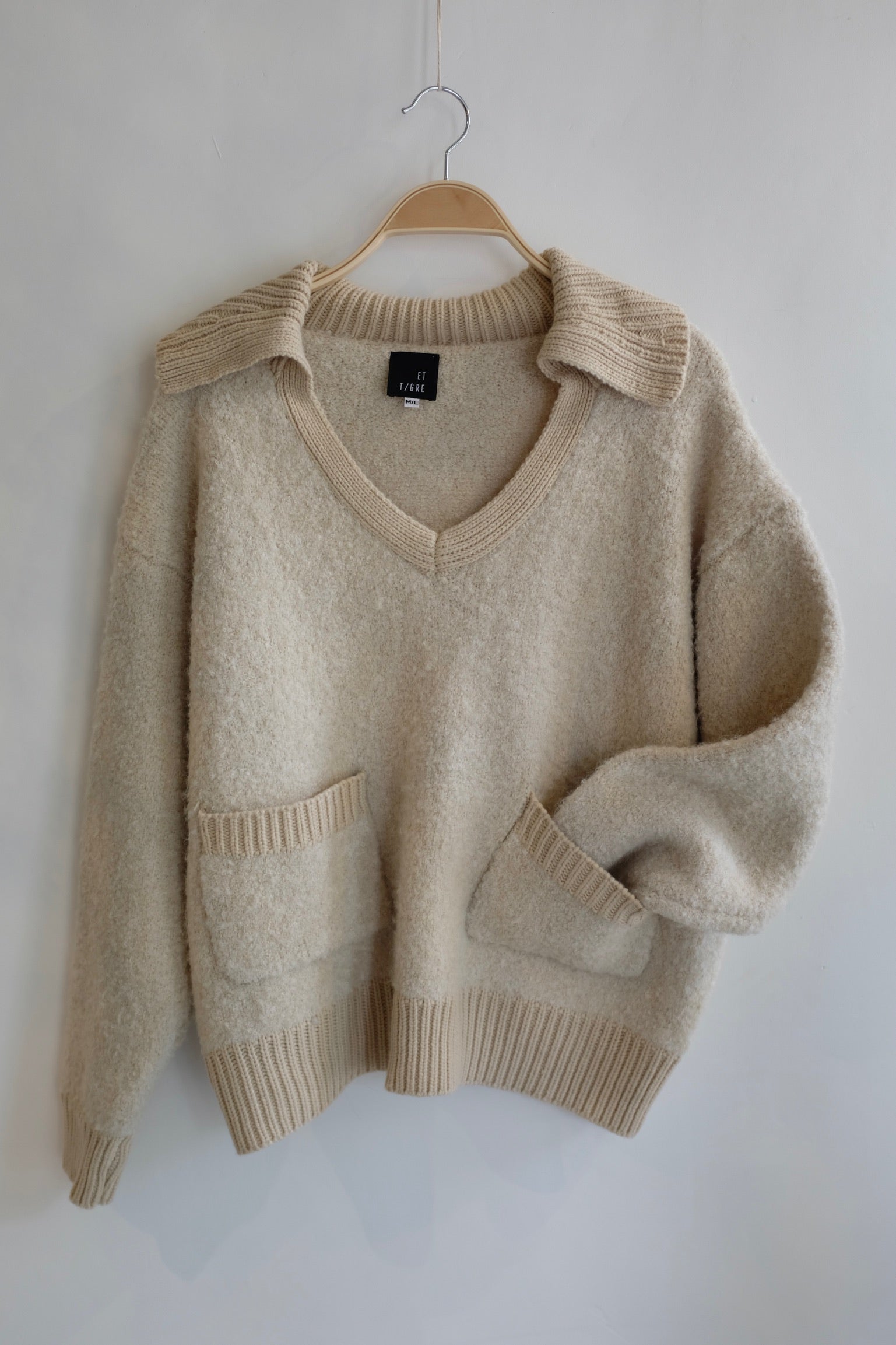 Pre-loved / Et Tigre Yin Sweater / Size M/L