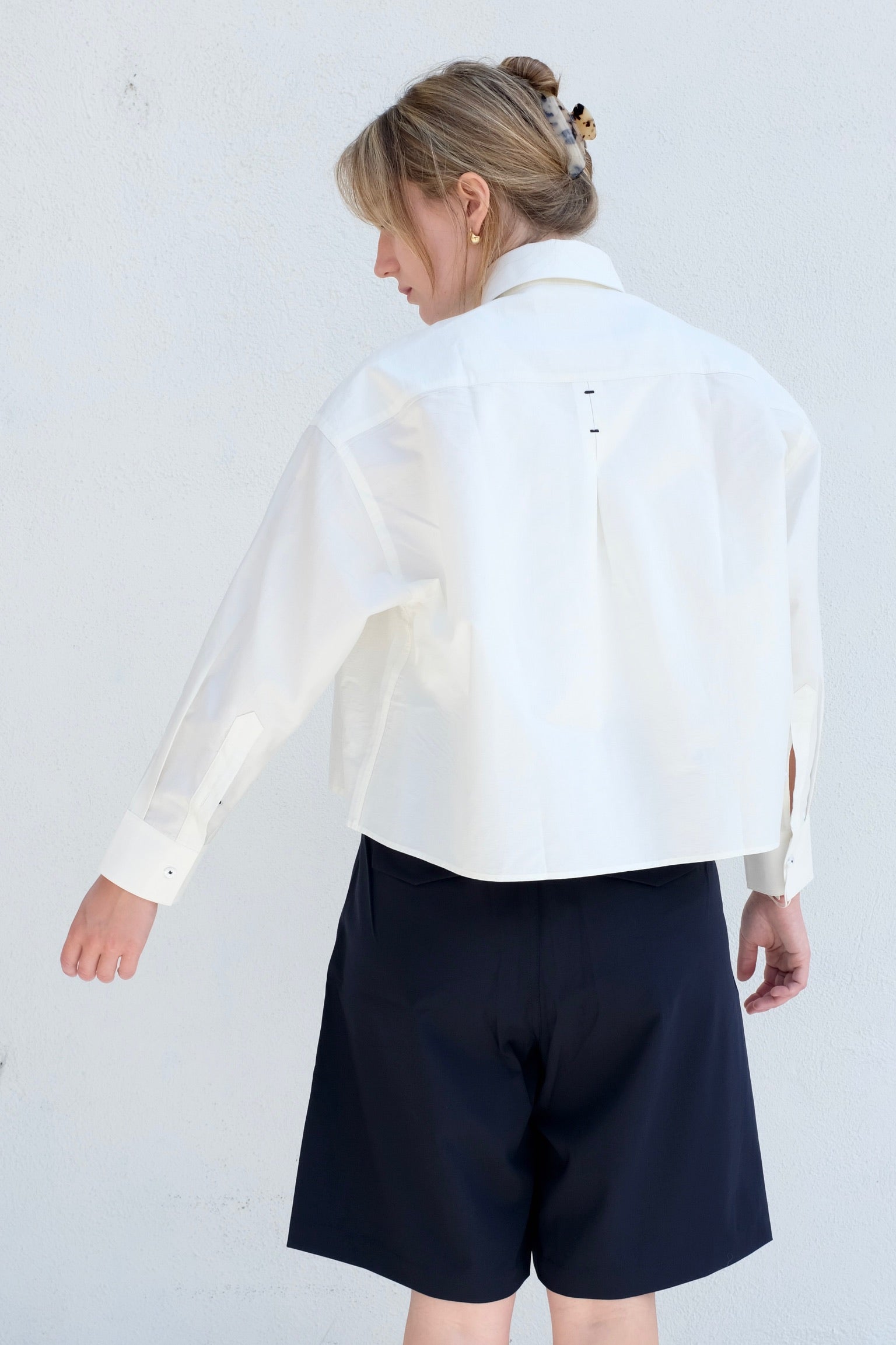 CORDERA Front Pleats Shirt / White