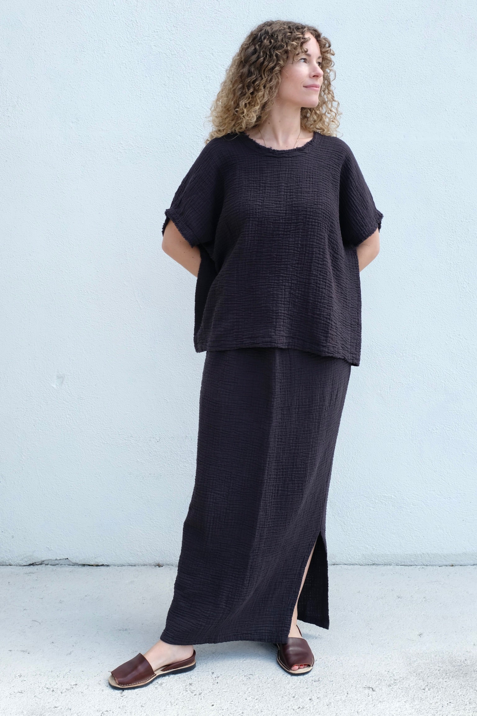 Black Crane SS23 Long Skirt / Graphite