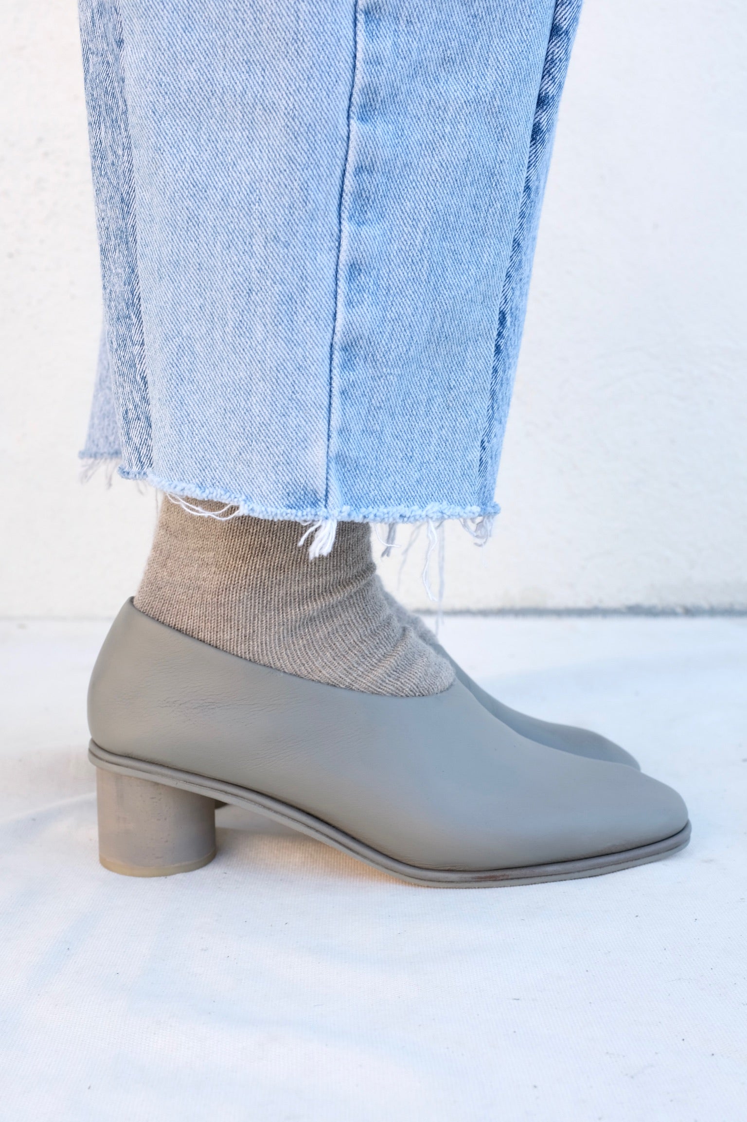 Lauren Manoogian Dowel Heel / Grey Paint