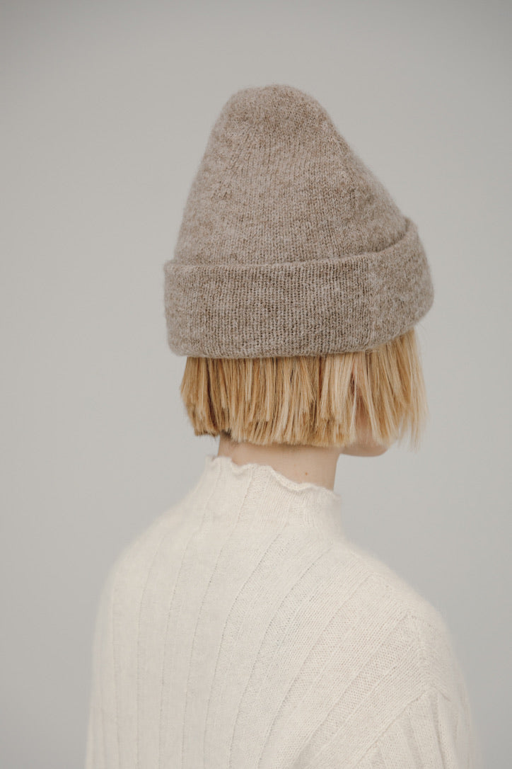 Andes Beanie / Fawn