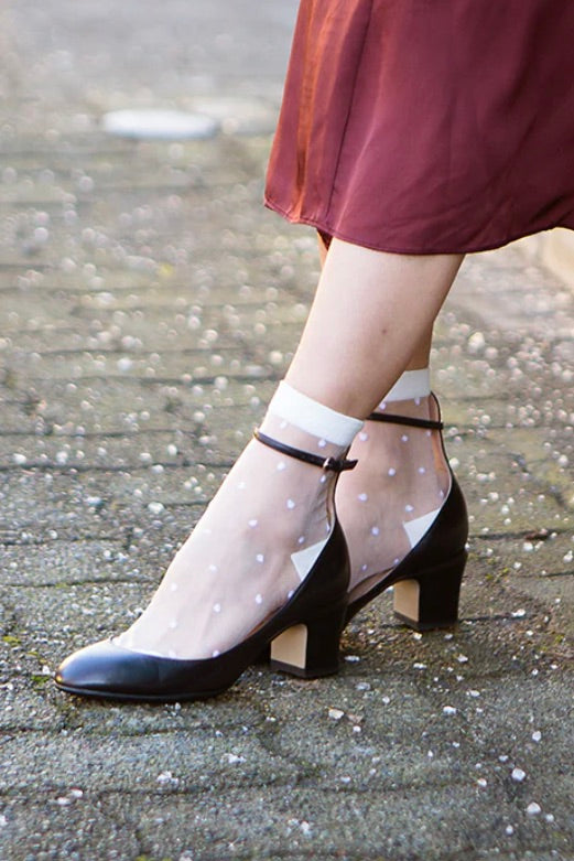 Sheer Dots / White