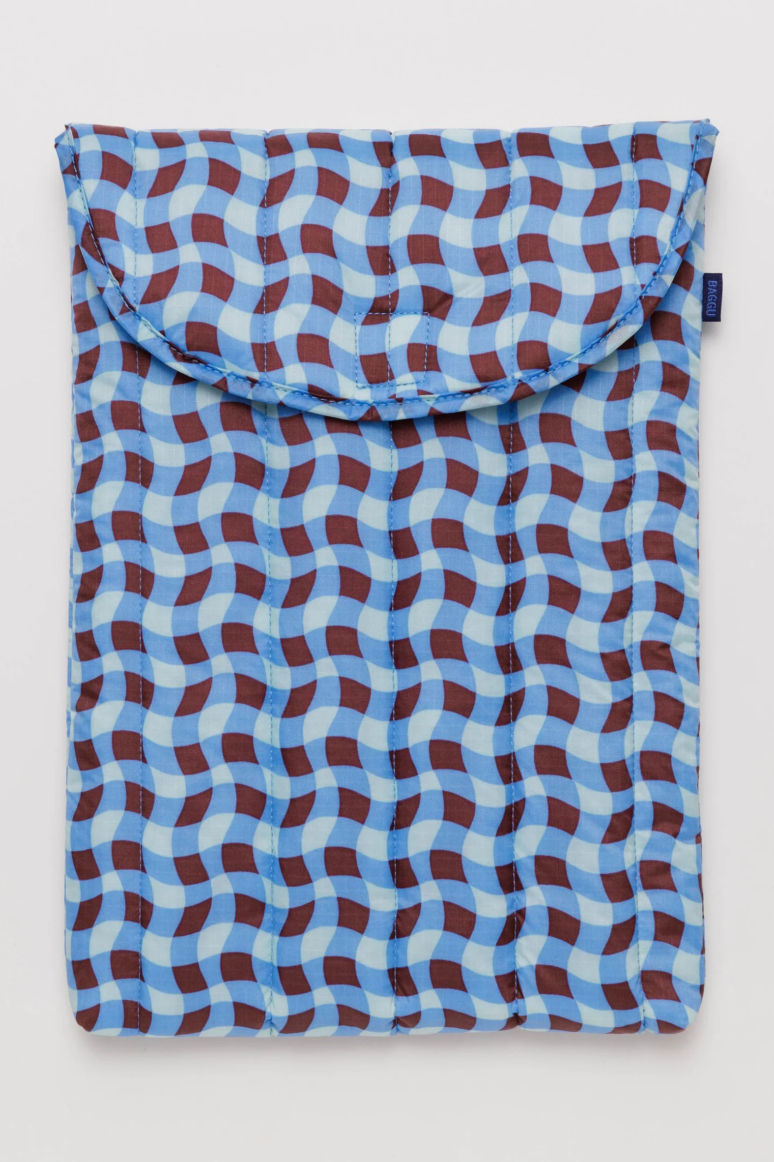 BAGGU Puffy Laptop Sleeve / Wavy Gingham