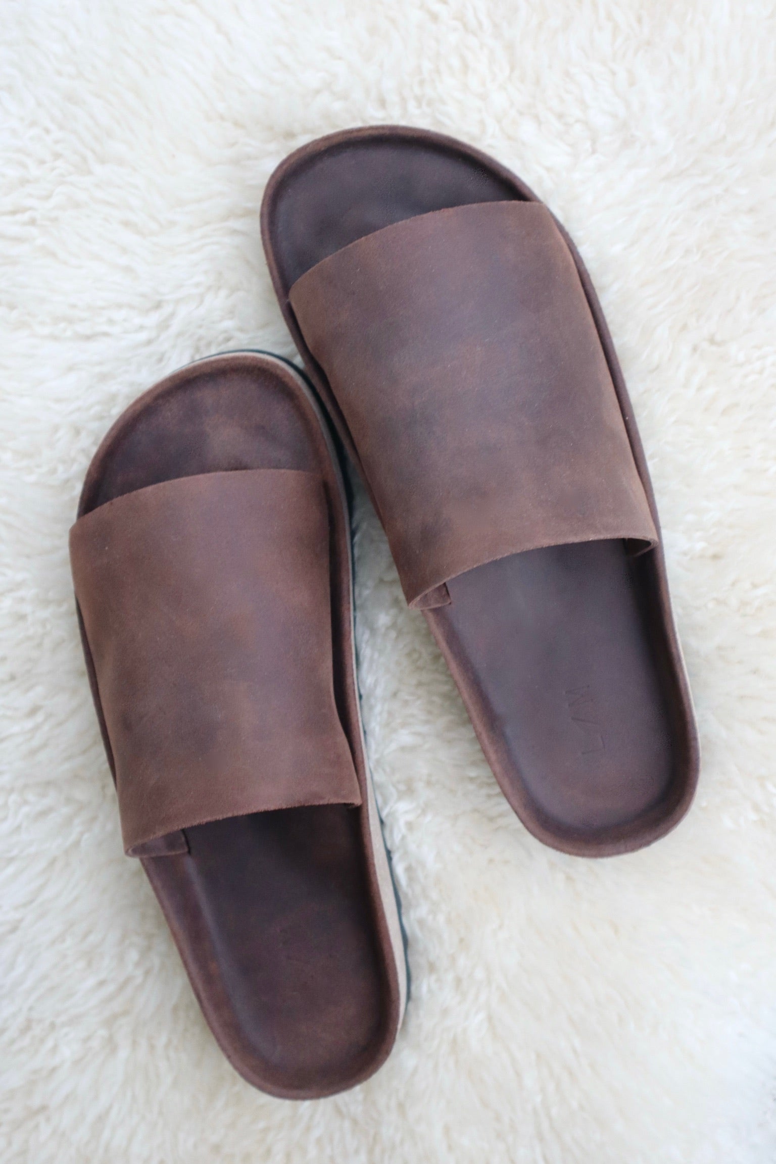 Raw Contour Slide / Saddle