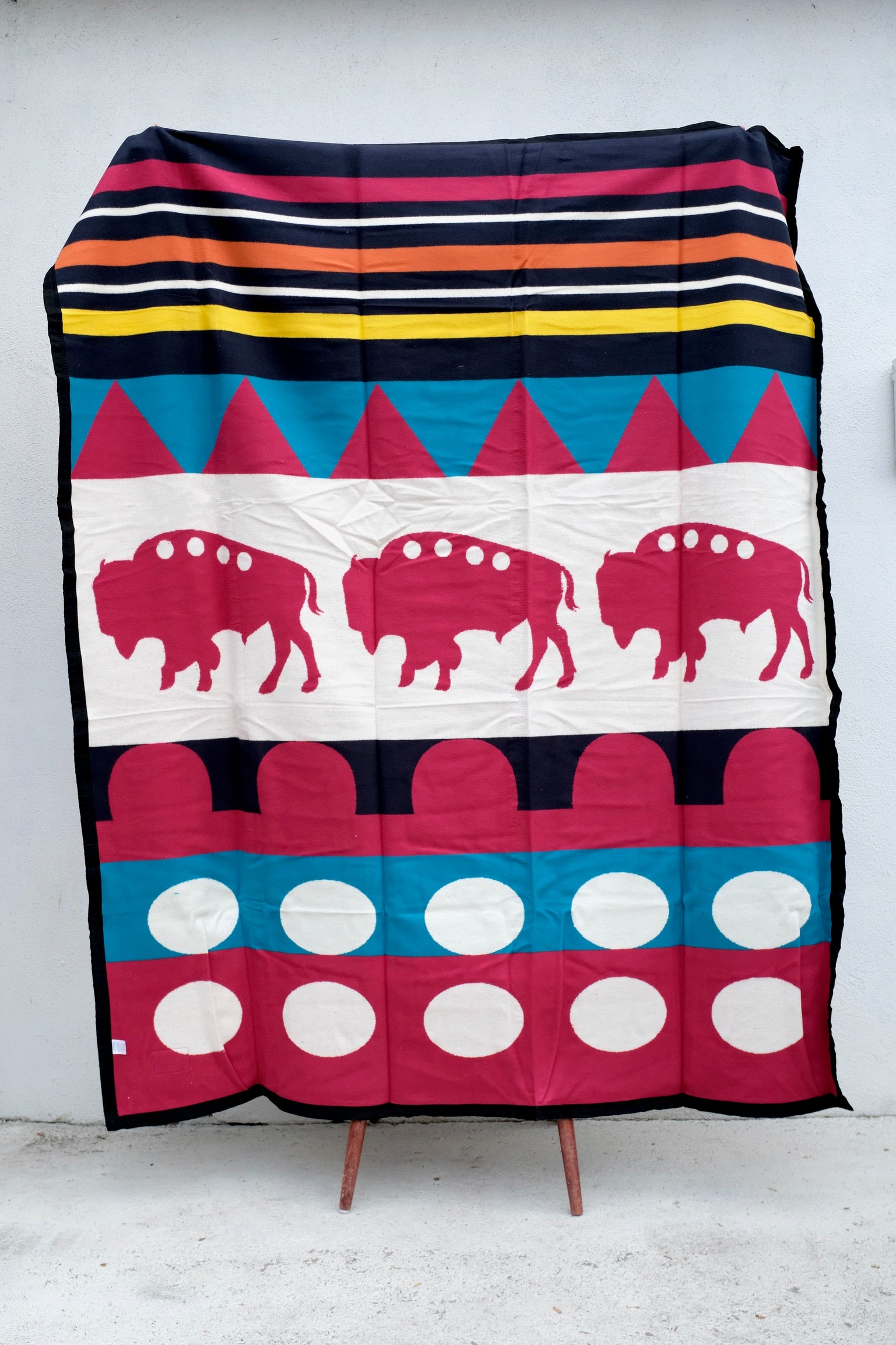 Boy Chief Buffalo Cotton Blanket / Buffalo