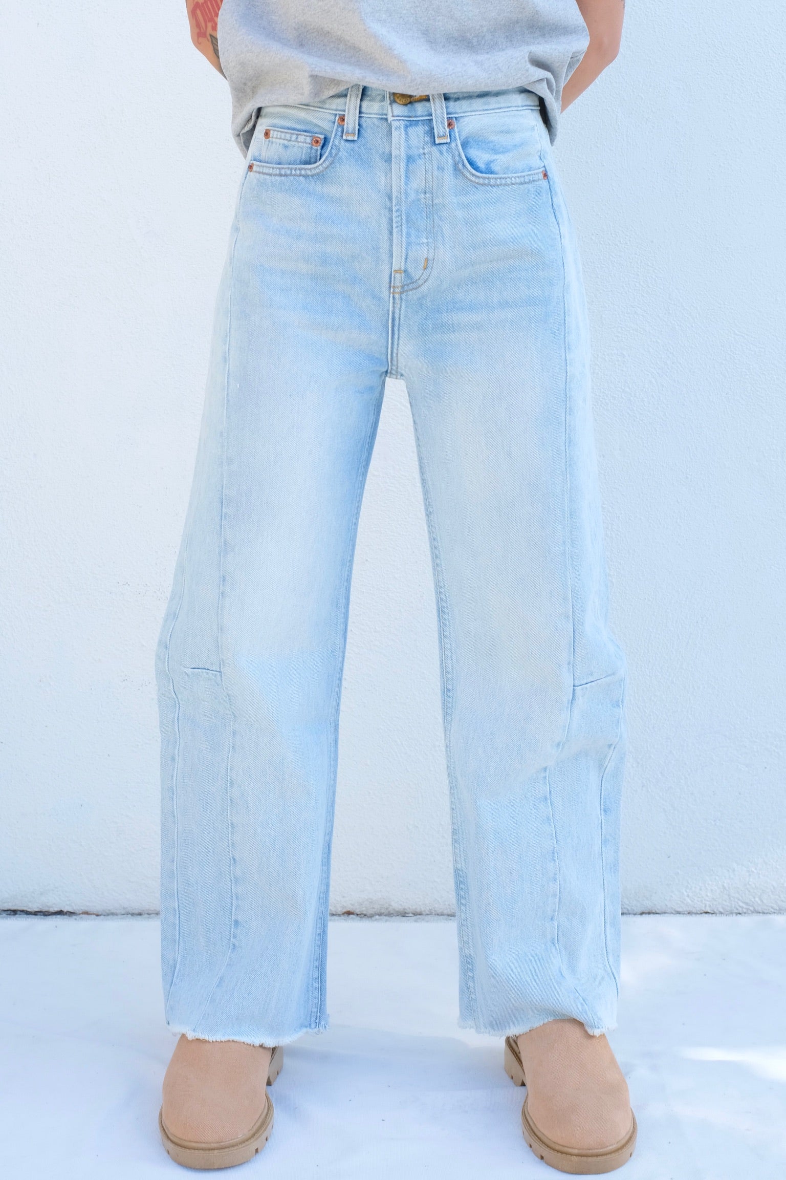 B-Sides SS23 Lasso Jean / Hess