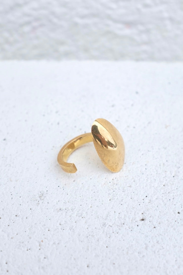 Quarry Mila Ring / Brass