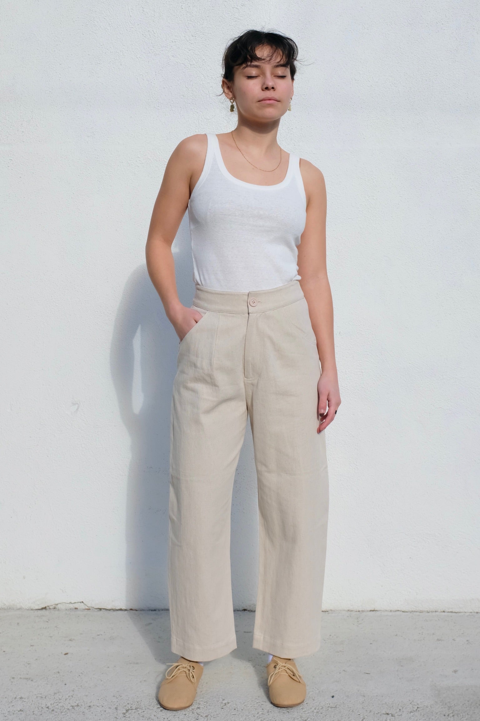 Szeki Curve Legged Trouser / Oatmeal