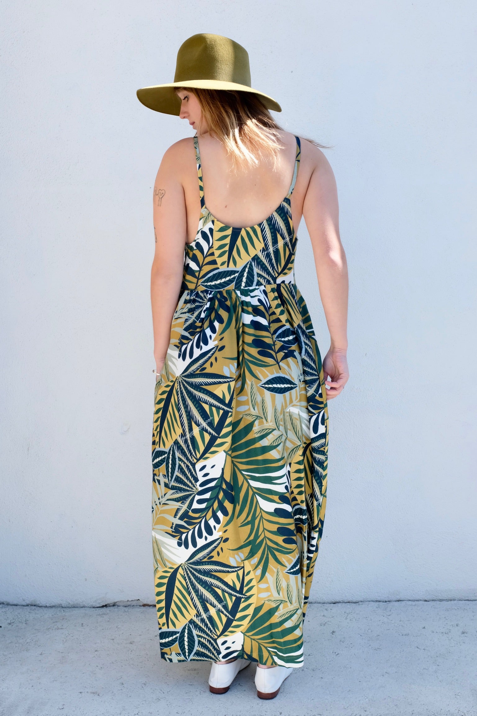 Allison Wonderland SS23 Lanai Dress / Green Floral
