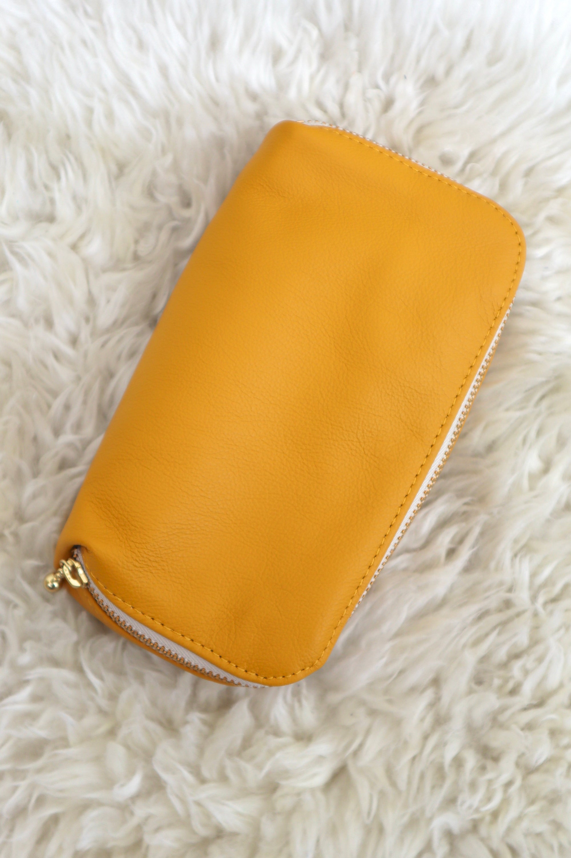 Erin Templeton Kiss & Makeup, Mustard