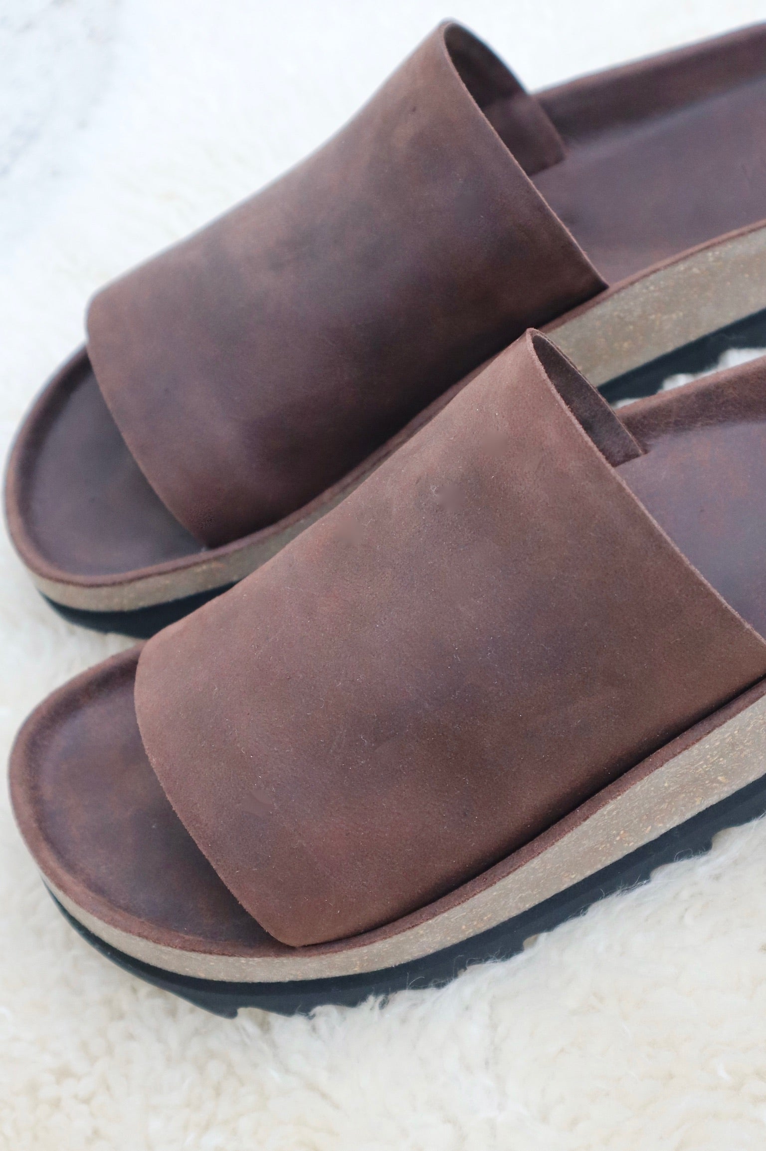 Raw Contour Slide / Saddle