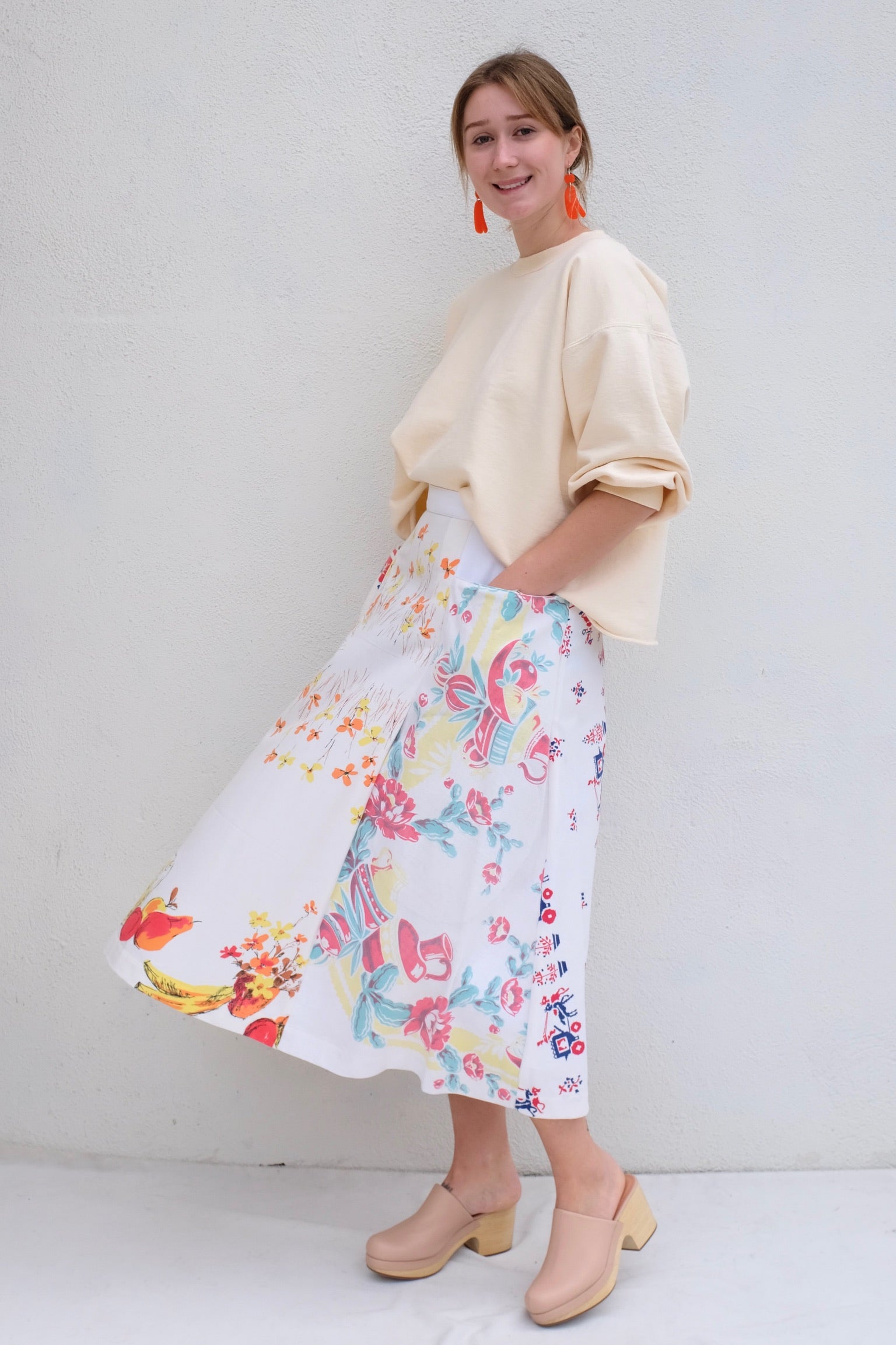 Carleen Dinner Party Skirt, OOAK Tablecloth 2