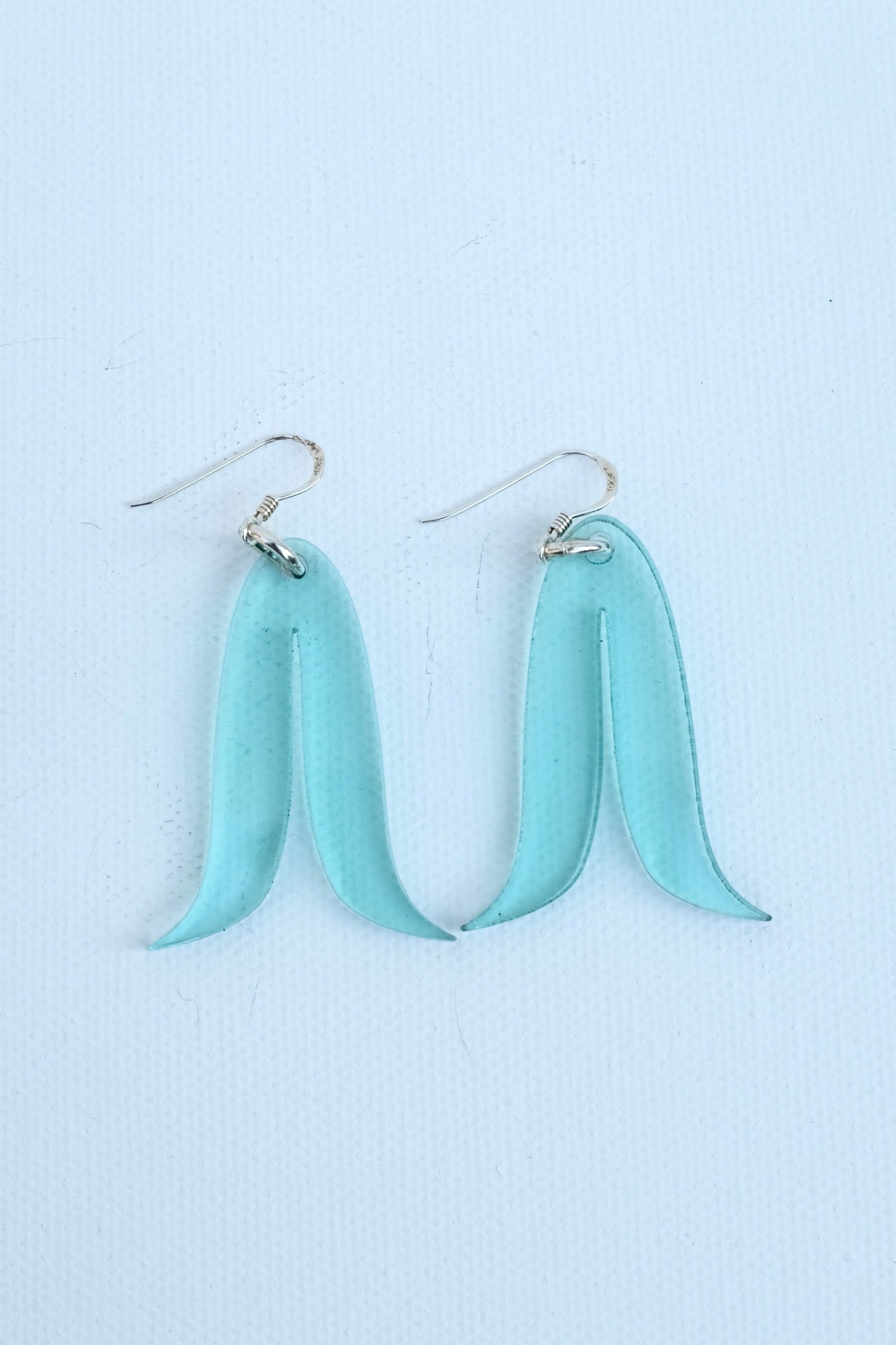 Warren Steven Scott Mini Join Feather, Coke Bottle Blue