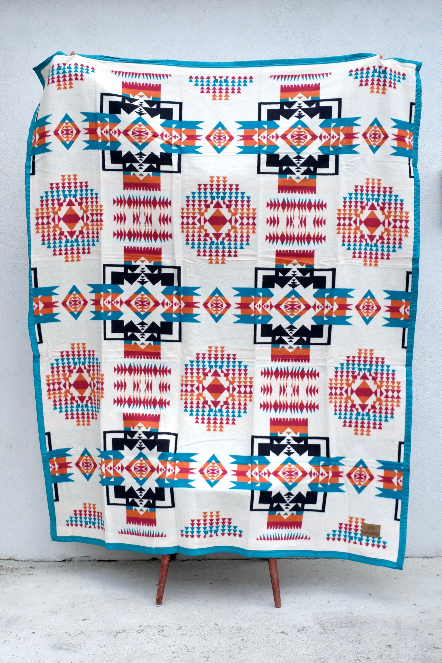 Boy Chief Cotton Blanket / Ivory