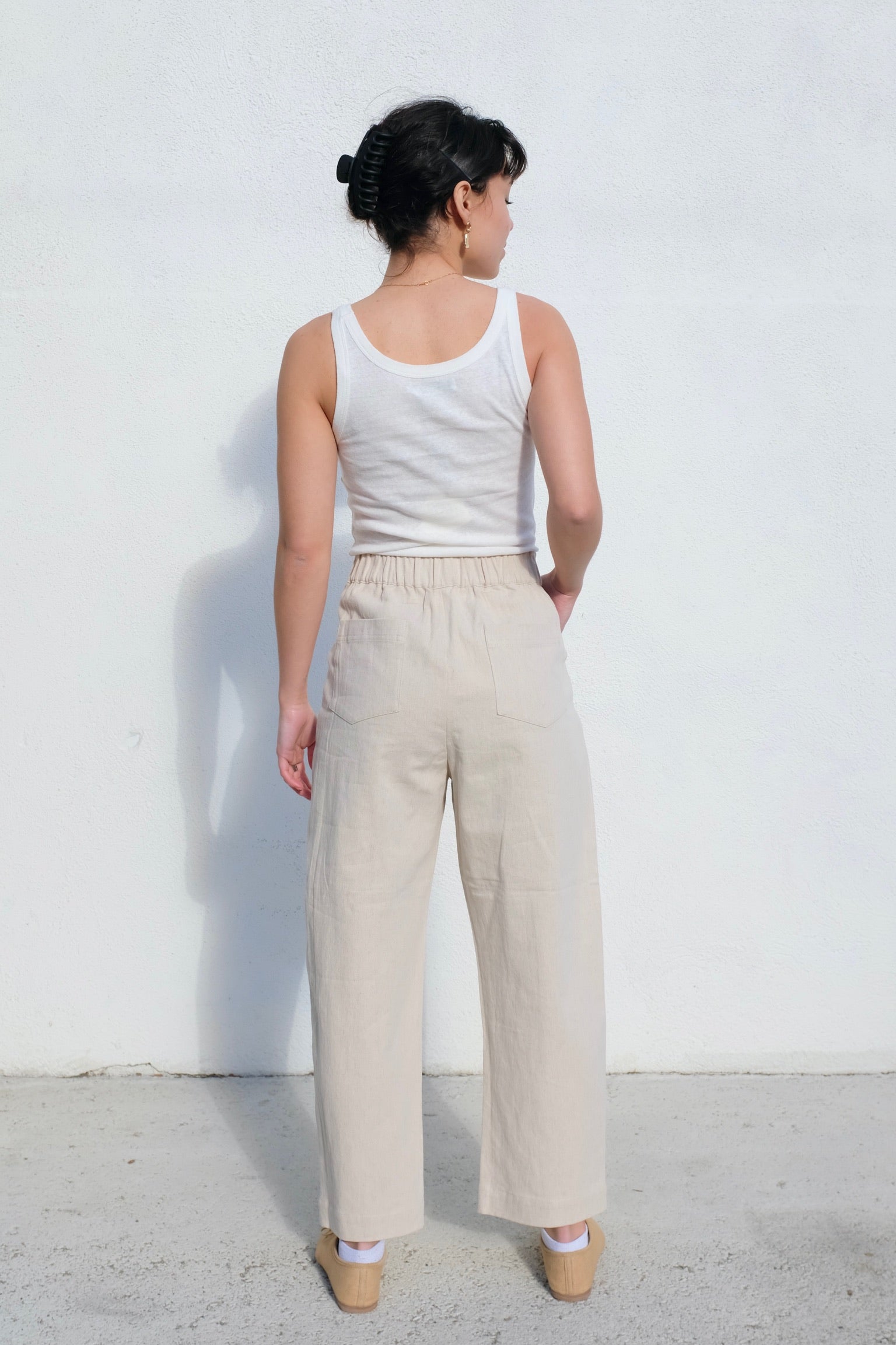 Szeki Curve Legged Trouser / Oatmeal