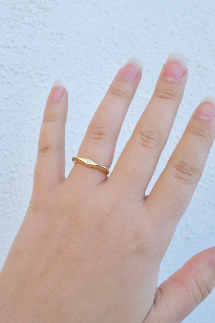 Mercurial Knife Edge Ring / Gold Plate