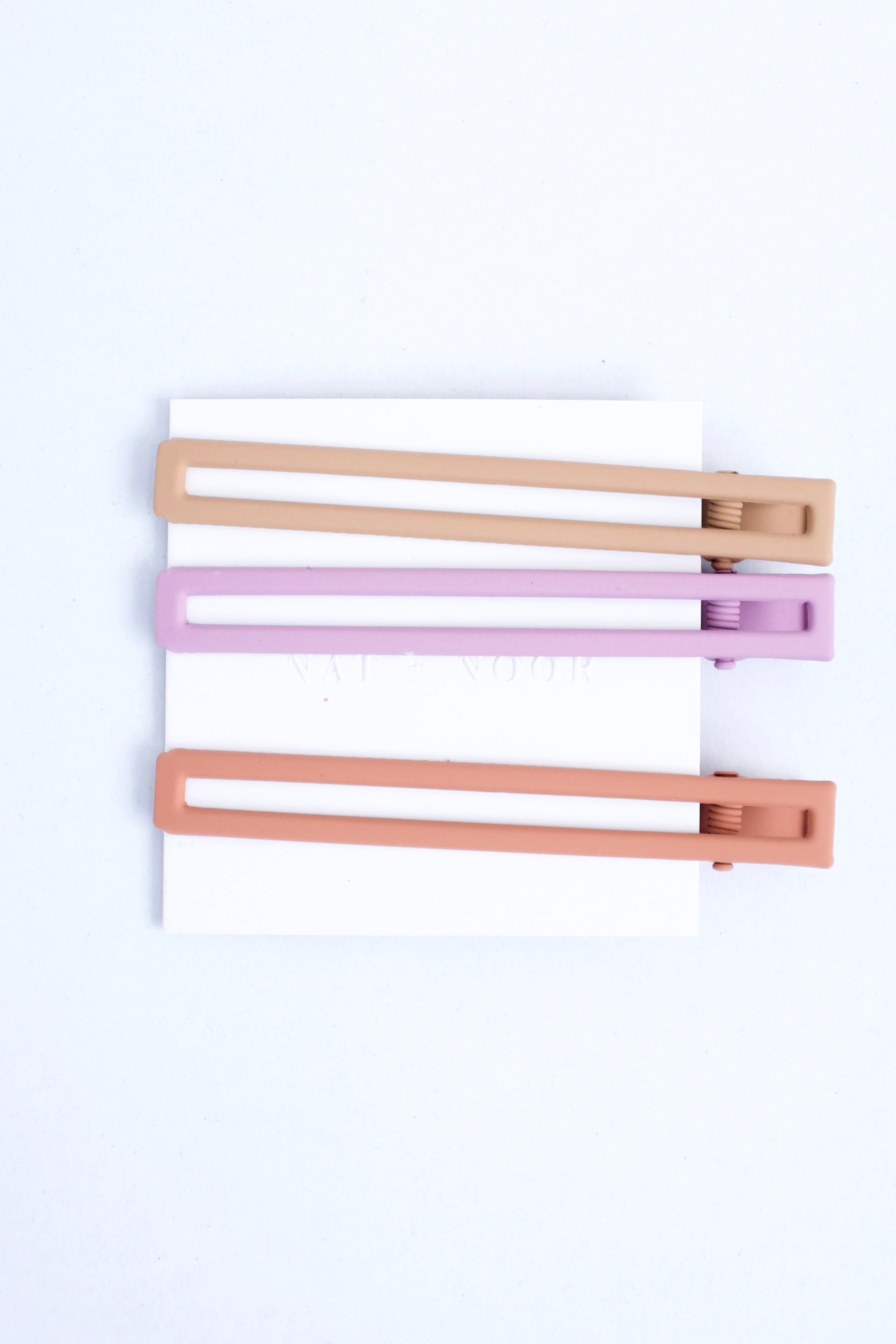Nat + Noor Yarrow Clip