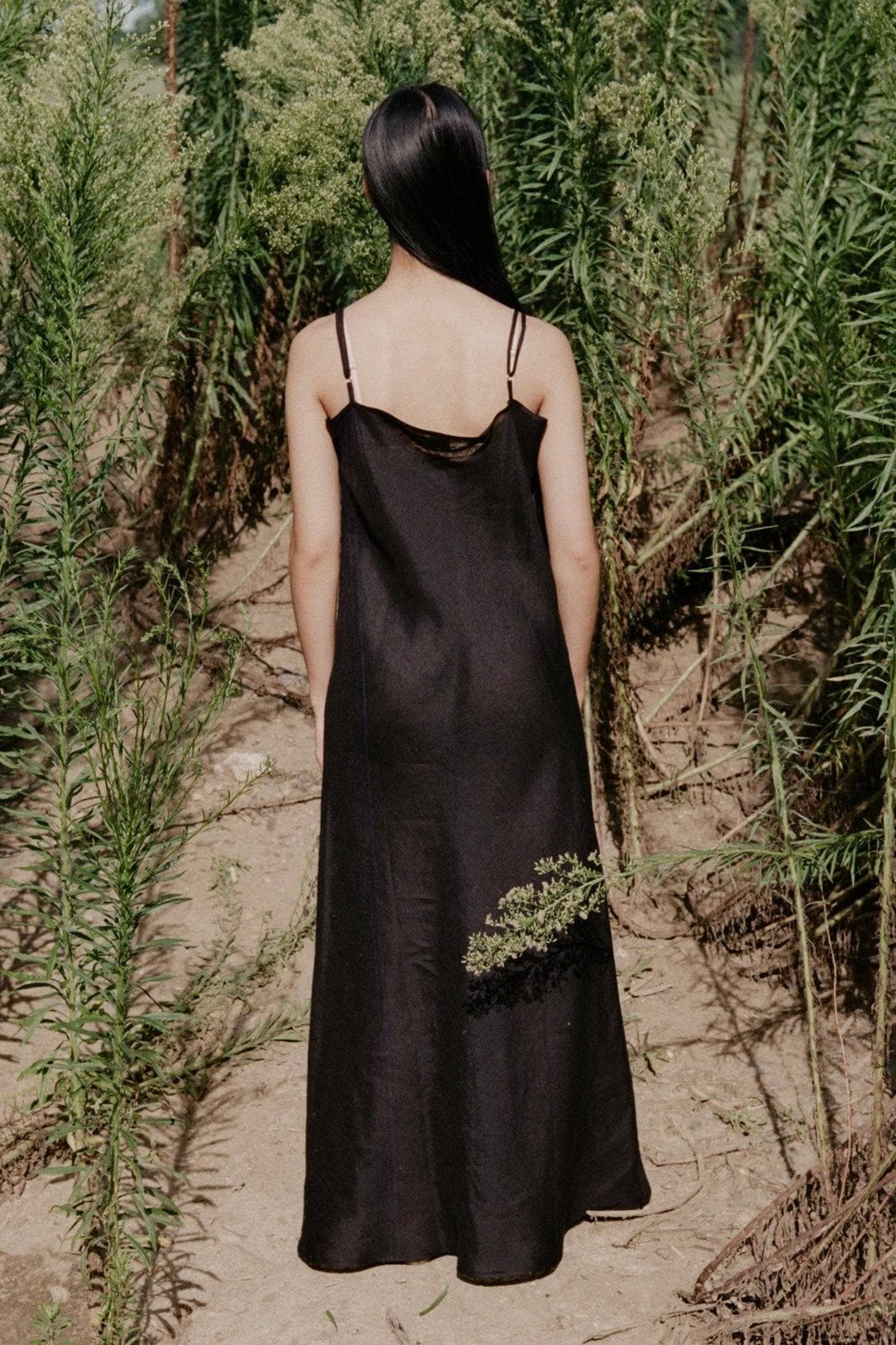 Baserange Dydine Dress / Black