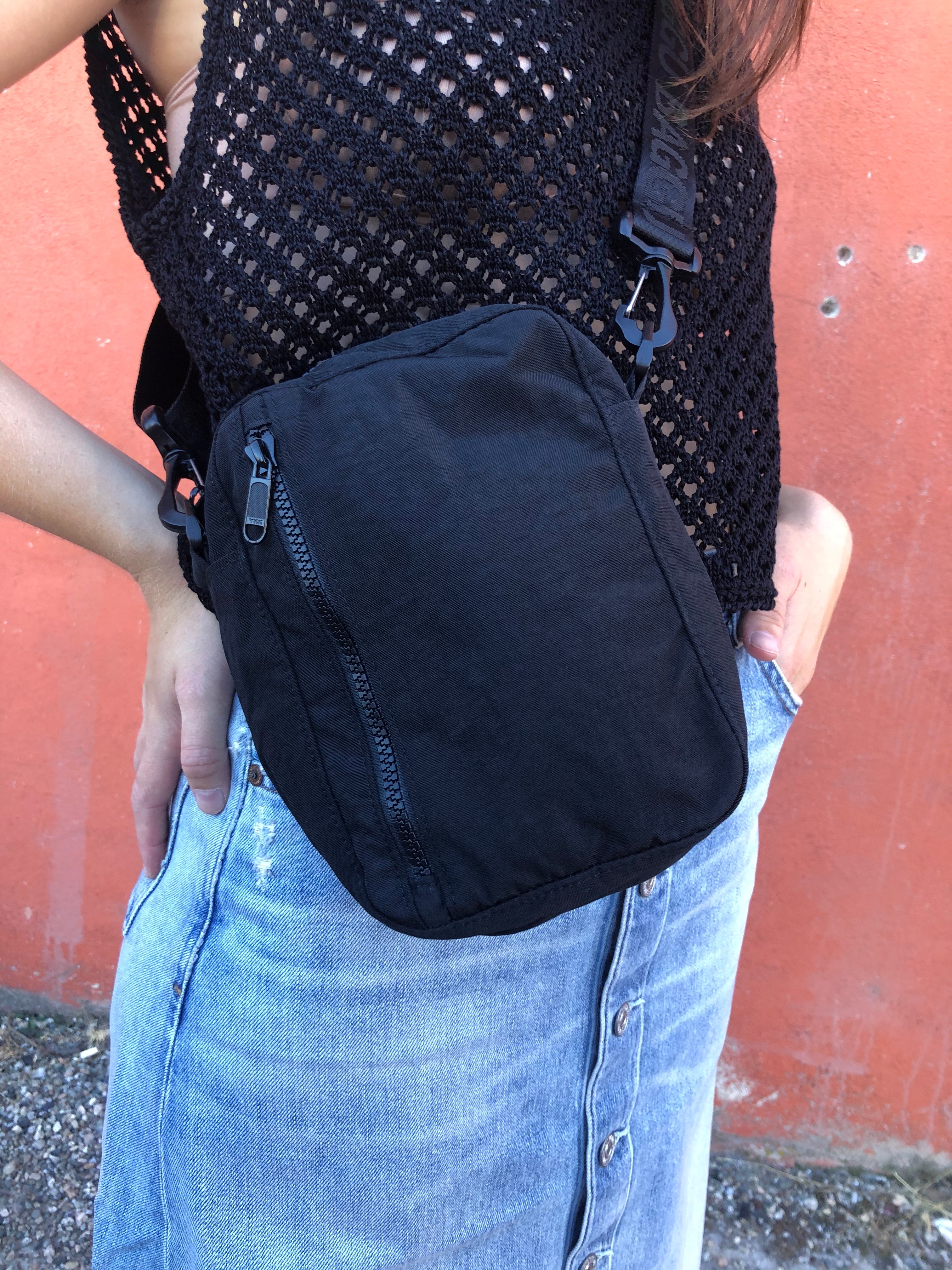 BAGGU Sport Crossbody / Black