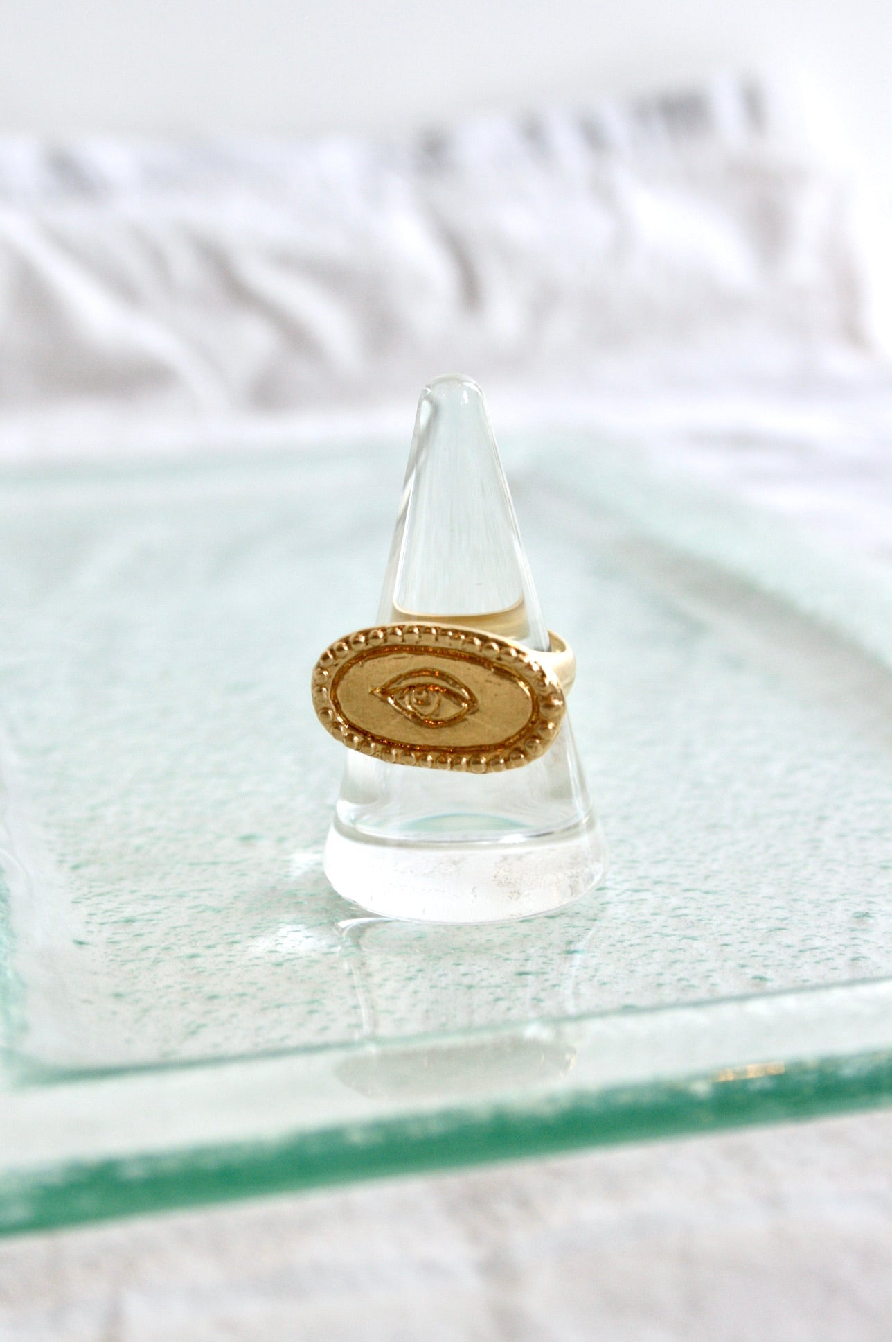 Mercurial nyc Perception Ring / Gold Plate