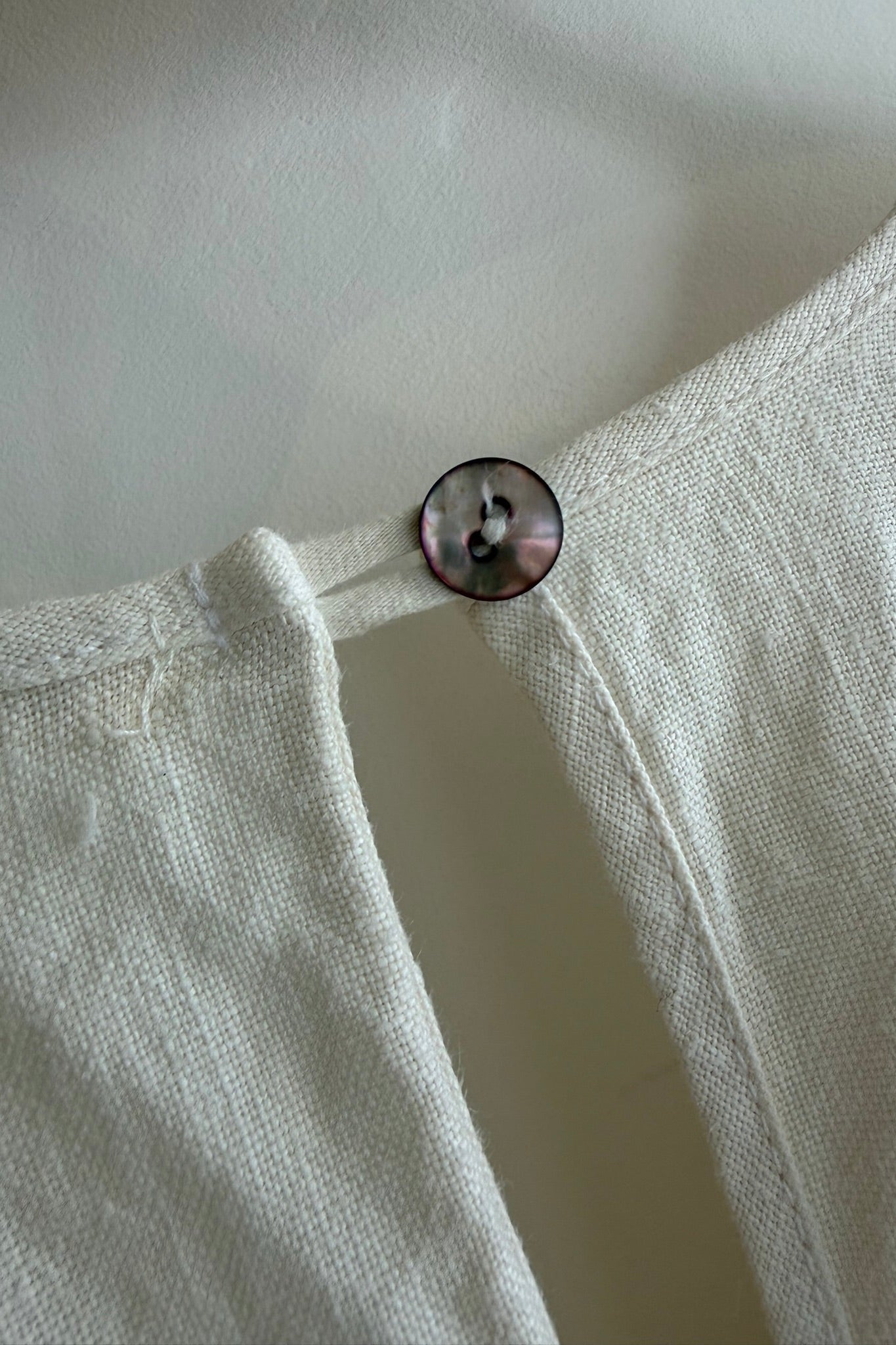 Pre-Loved / Black Crane Linen Jumpsuit / Ivory / Size M