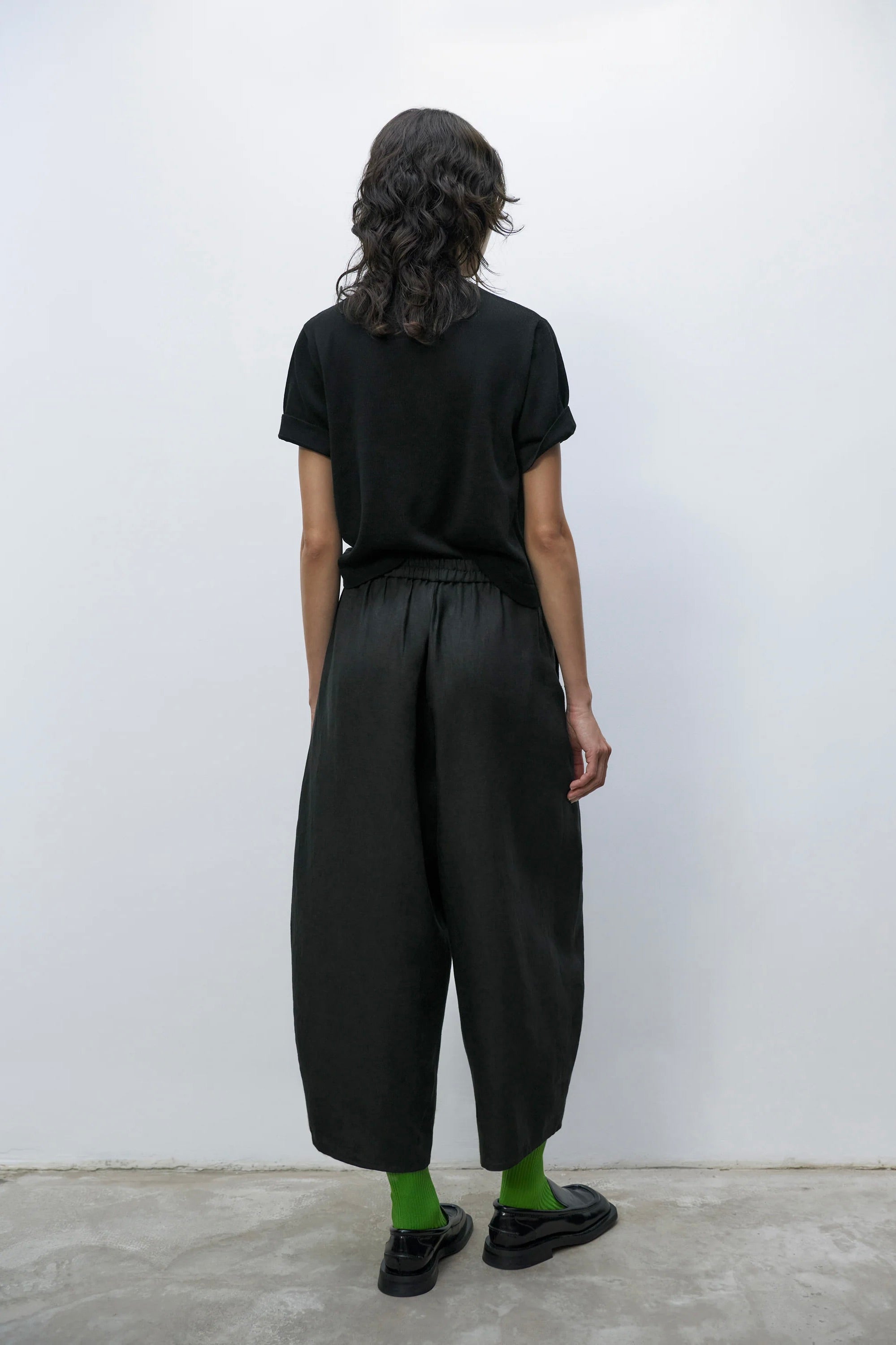 Cordera Linen Curved Pants / Black