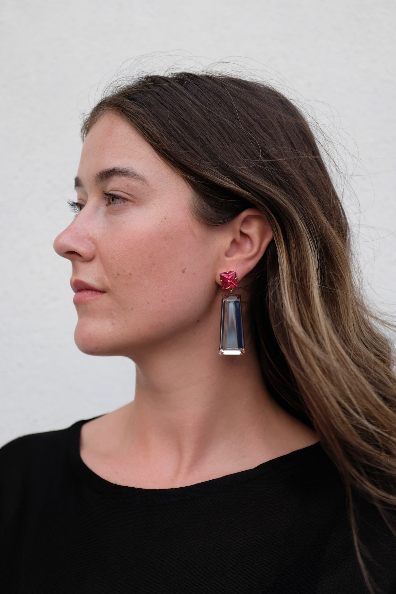 Beam Gem Earring / Smoke