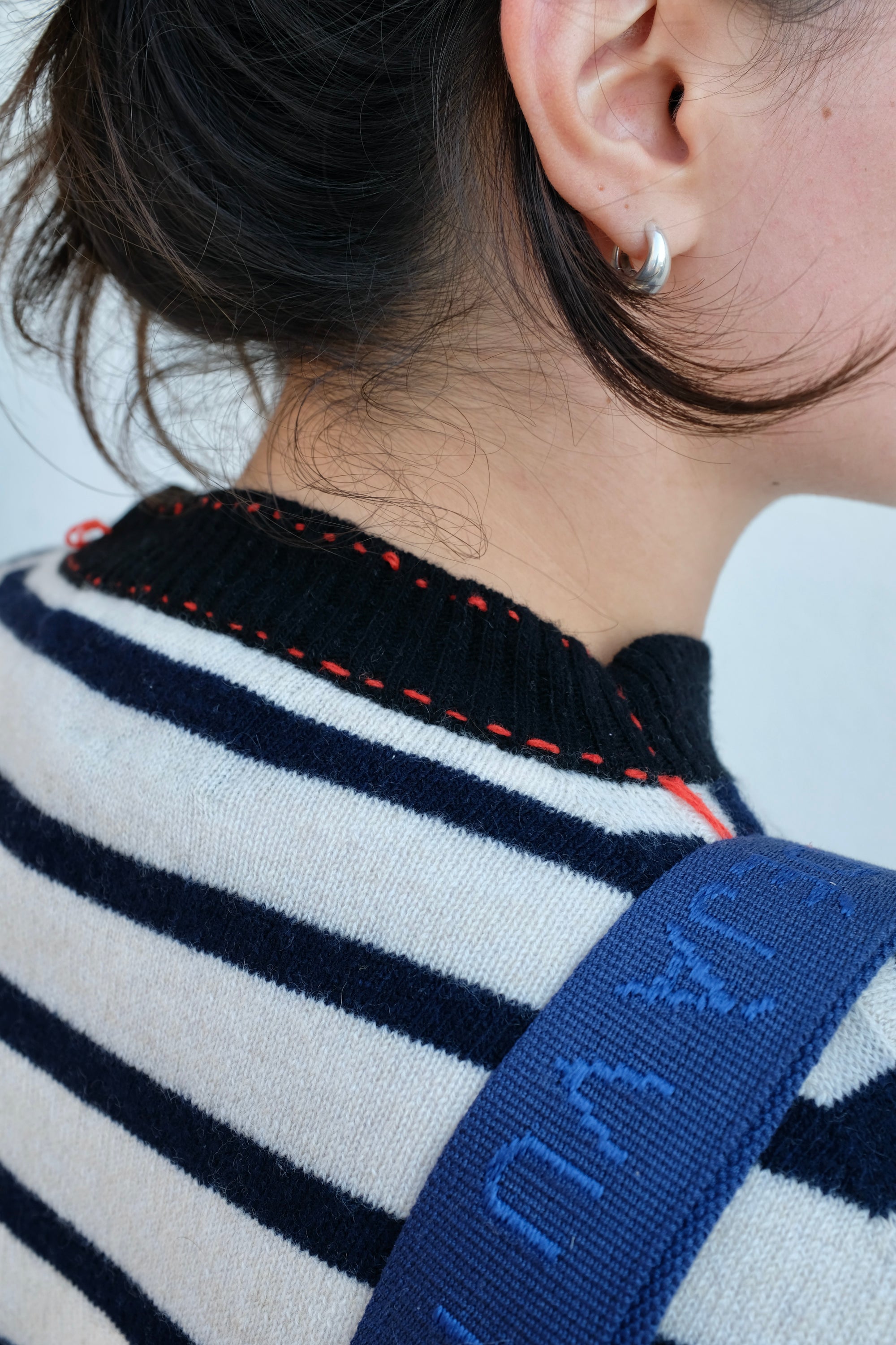 La Fetiche Olga Striped Crewneck Sweater / Oatmeal Navy Black