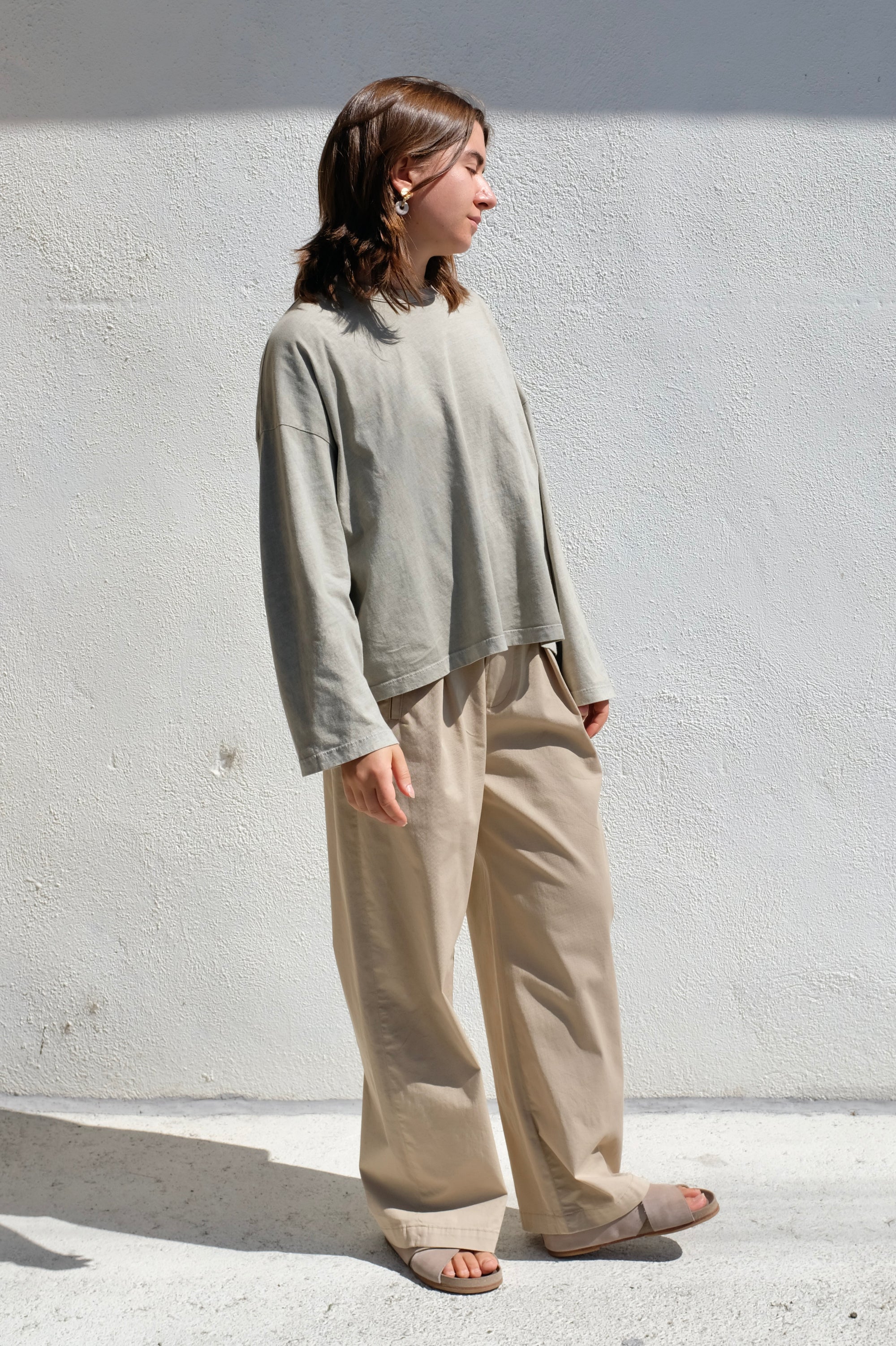Black Crane Wide Long Sleeve Tee / Limestone