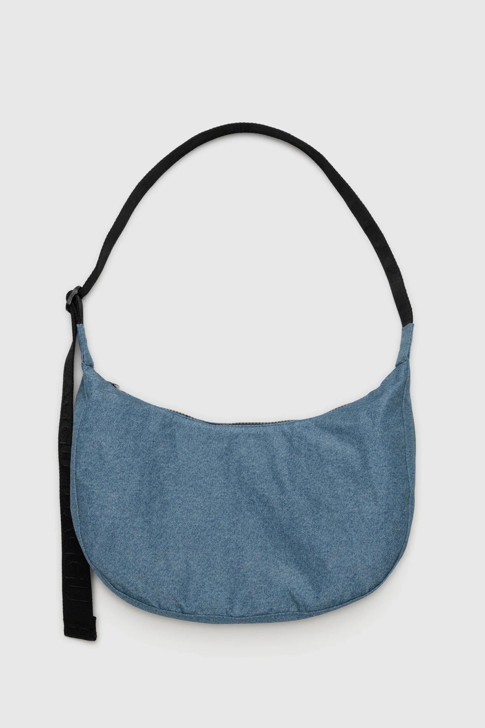 Baggu Medium Nylon Crescent Bag / Digital Denim