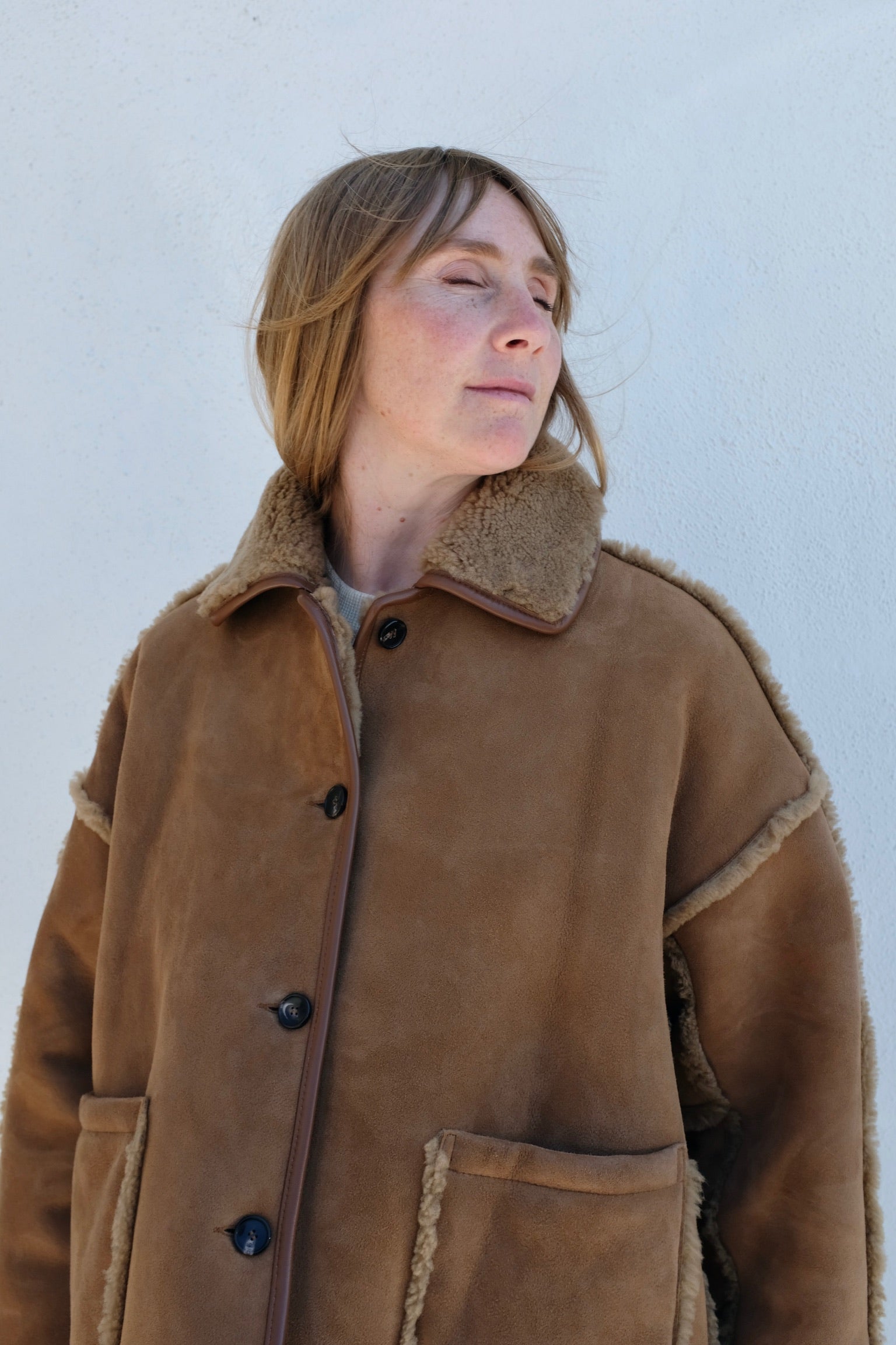Suede Back Curly Hair Seam Out Avis Jacket / Tan