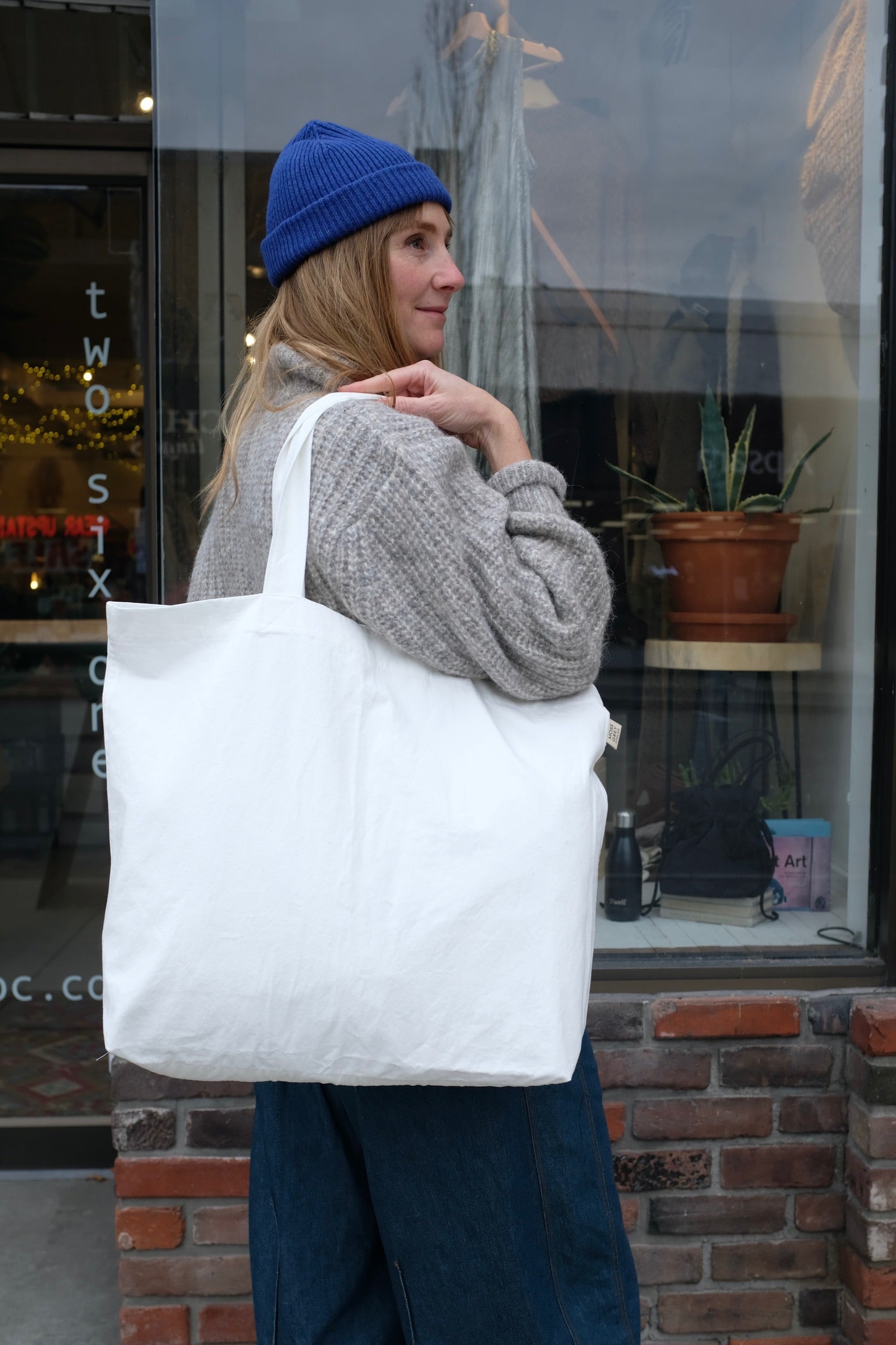 Moss Grey Ad hoc Tote / Ivory