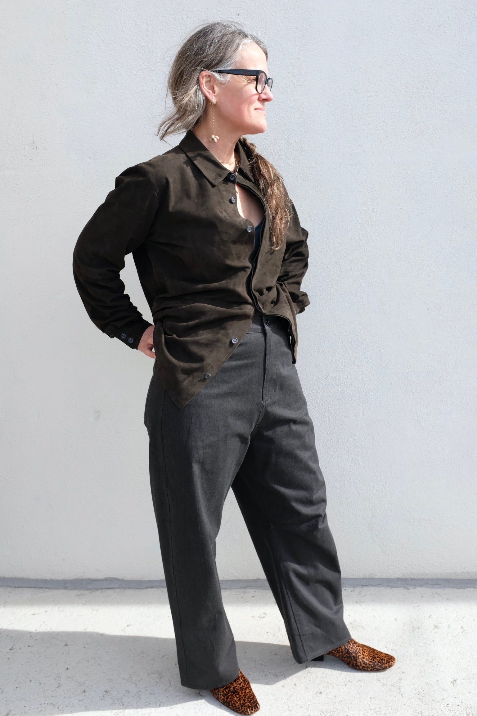 Signature Curved Legged Trouser / Black