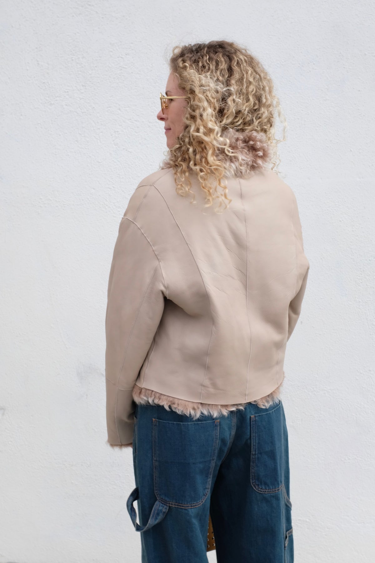 Arma Mooney Curly Shearling Jacket / Camel