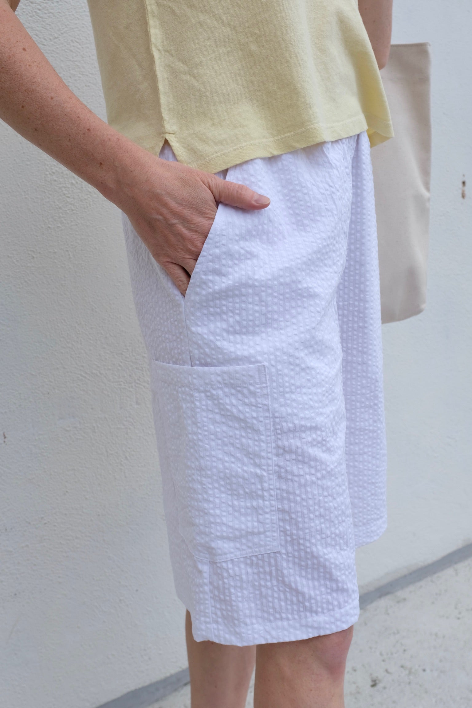 A Bronze Age Blossom Short / Solstice White