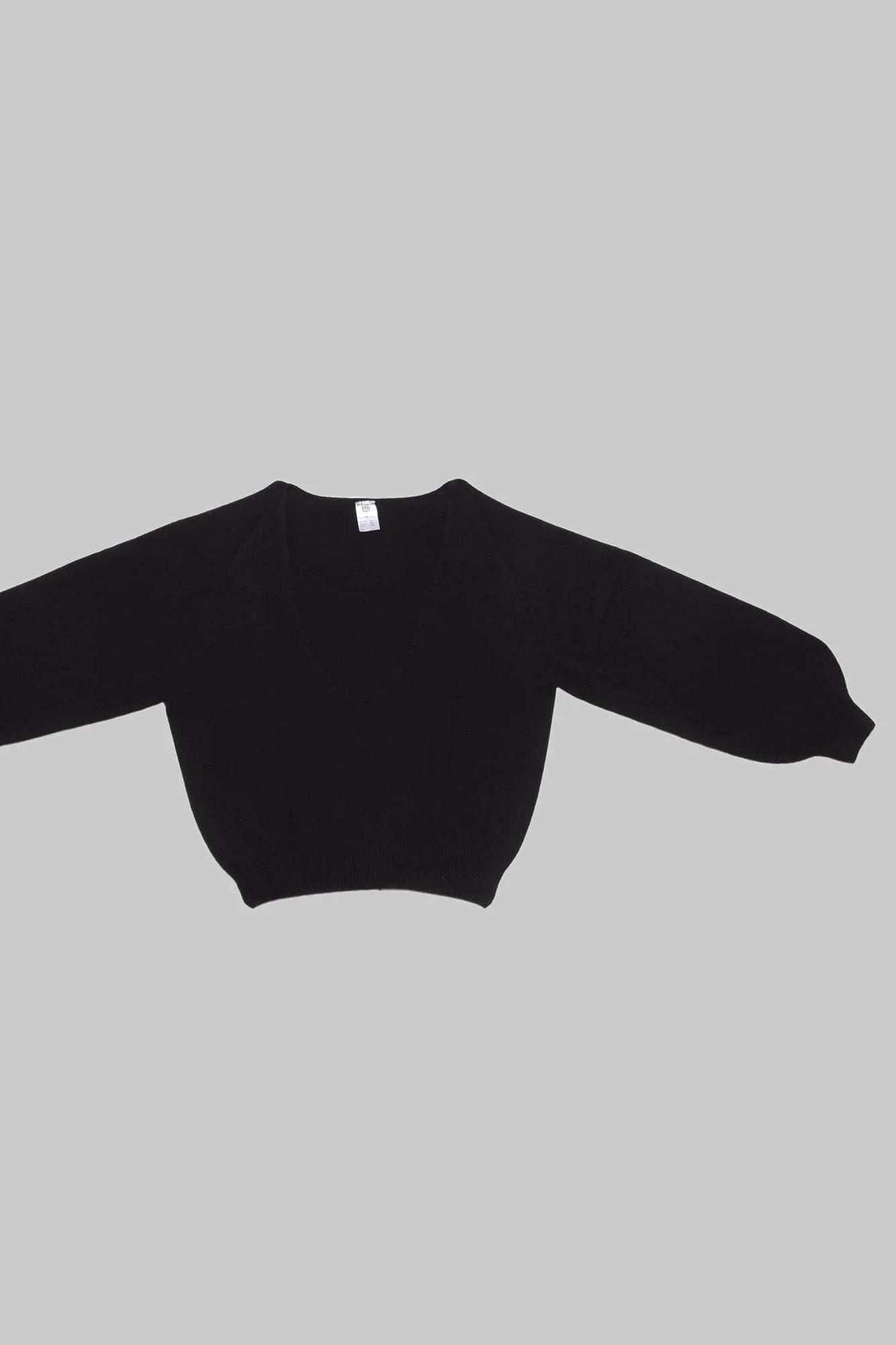 Baserange Soar V Neck / Black