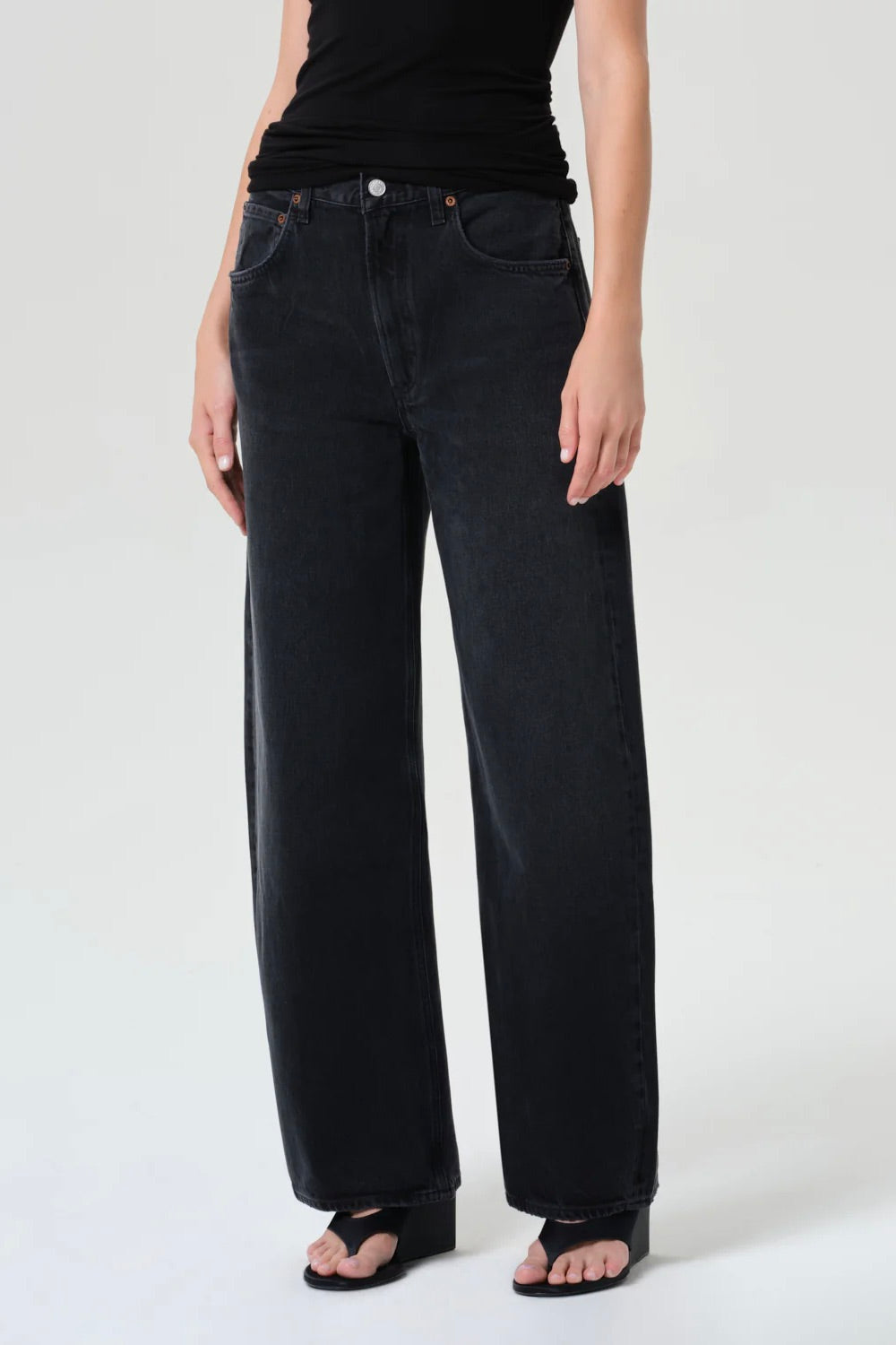 Citizens of Humanity Low Curve Jean / Black Tar