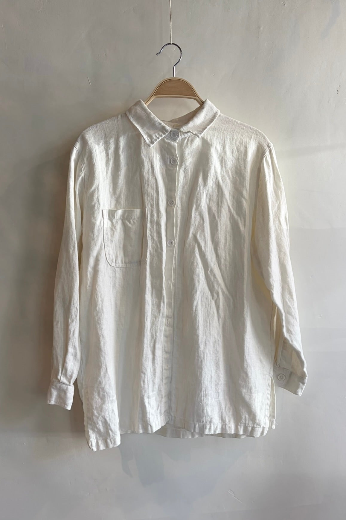Pre-Loved / Shelter Lloyd Button up / White / Size XS