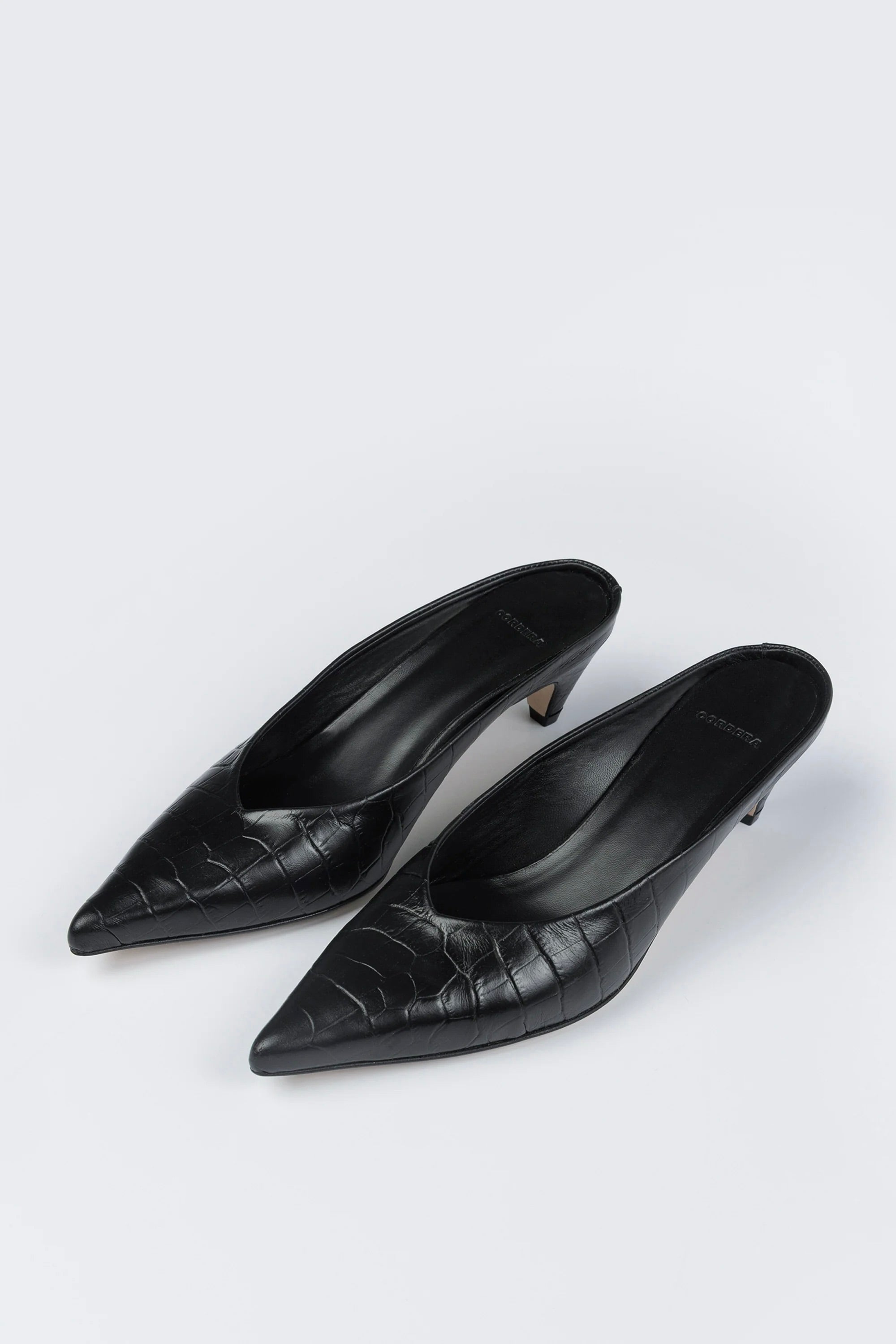 Cordera Leather Pointy Mule / Crocodile Black