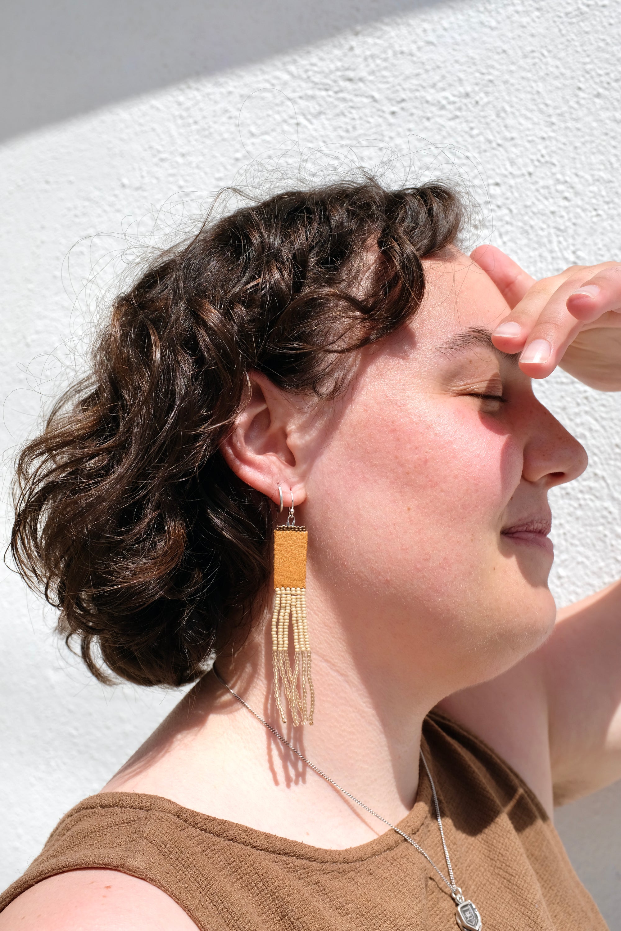 Osborne Leroy Earrings / Beige Gold