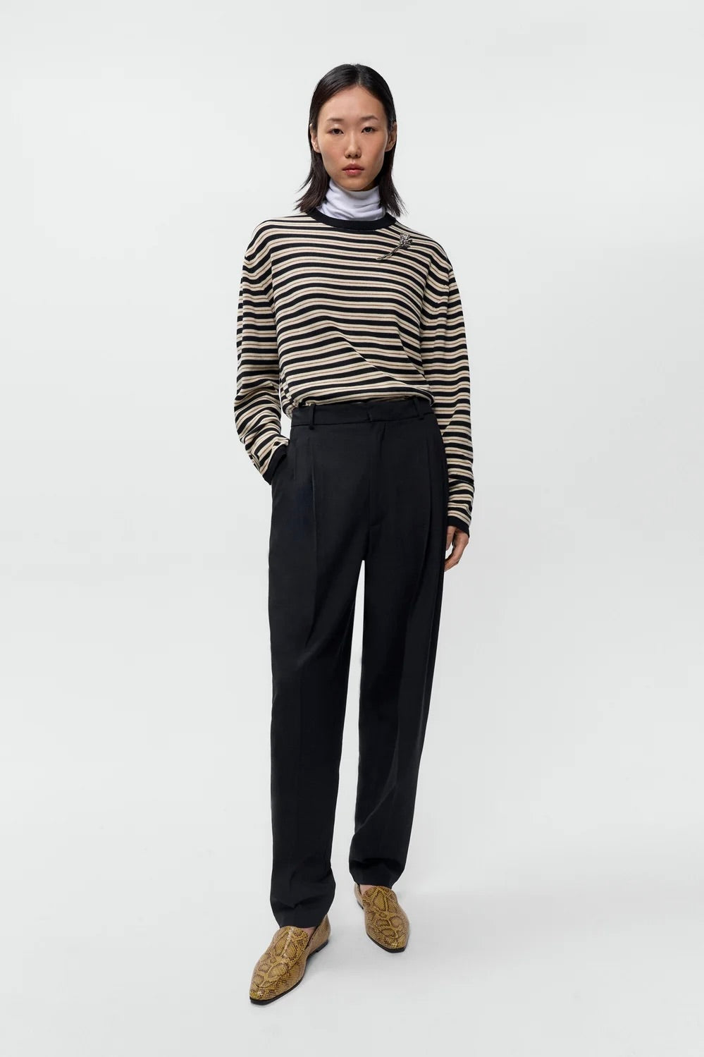 Cordera Organic Cotton Striped Long-Sleeve T-Shirt / Black